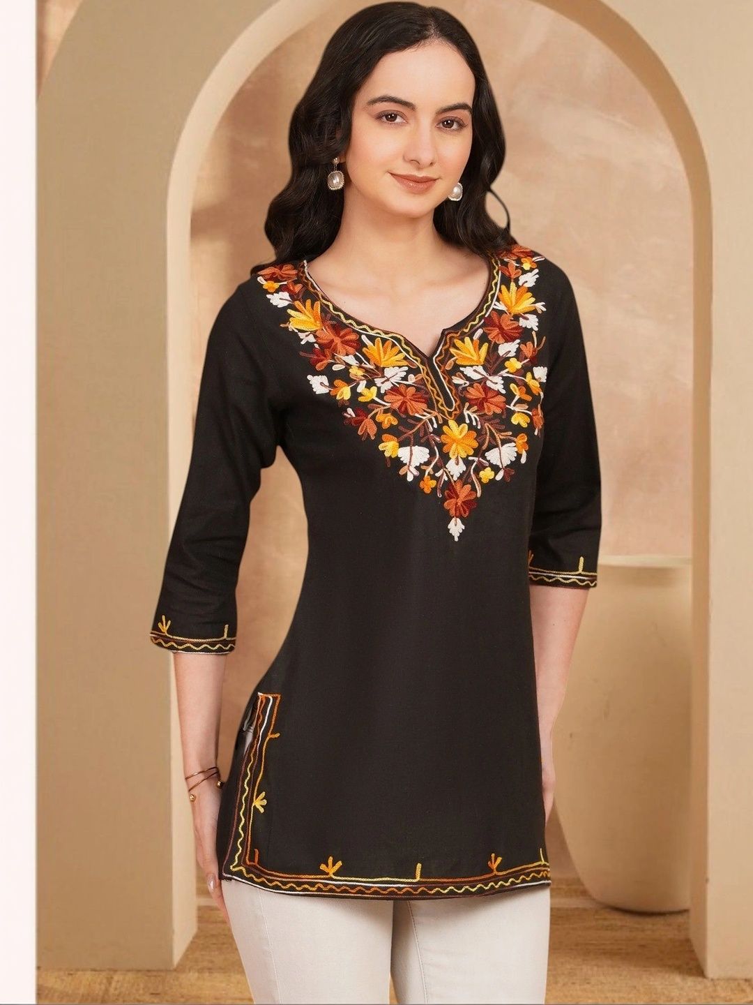 Anouk Rustic Ethnic Motifs Embroidered V-Neck Thread Work Pure Cotton Blend Khadi Thread Work Kurti-picture-28