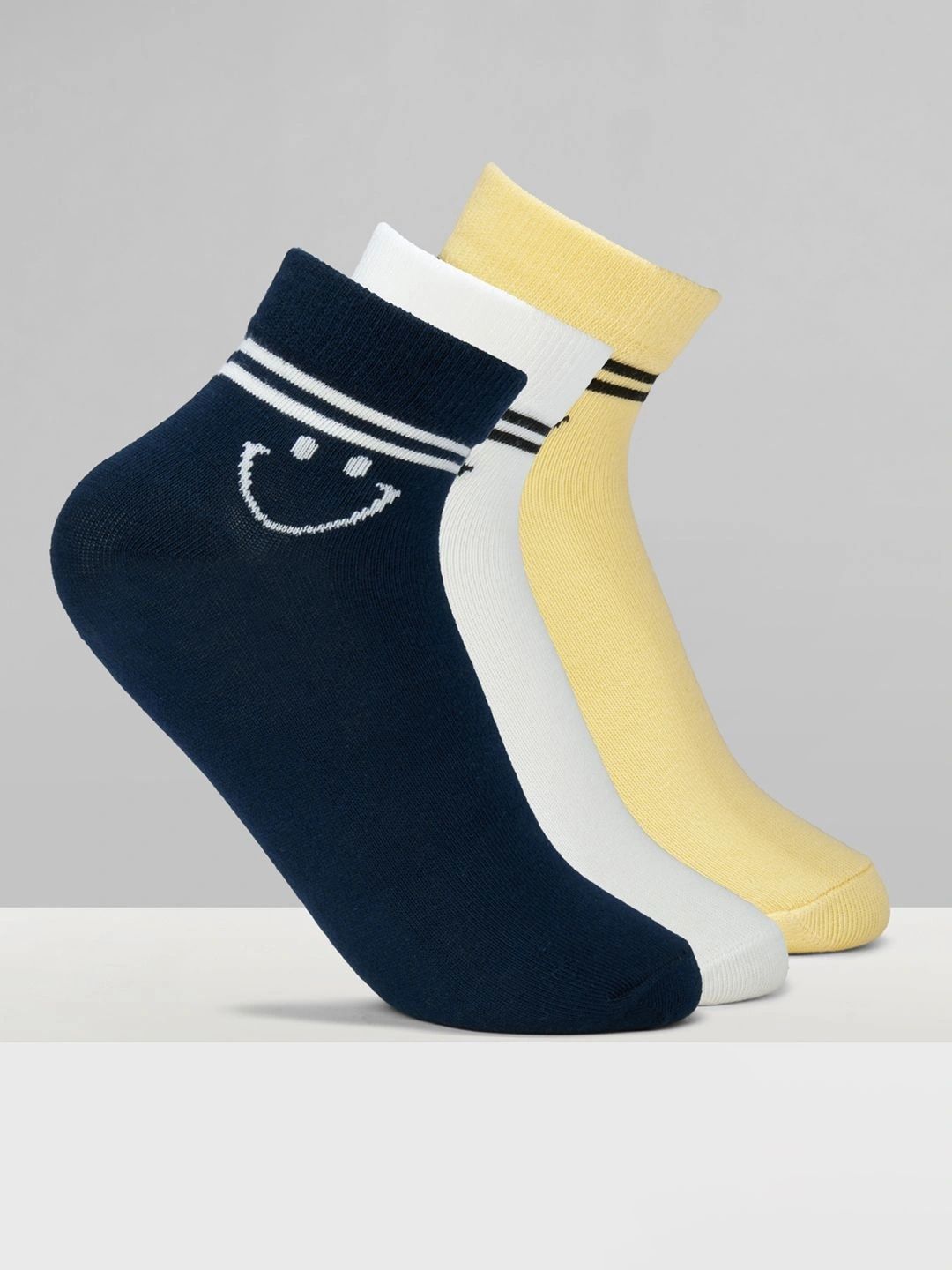 Pantaloons Junior Boys Pack of 3 Cotton Blend Assorted Patterned Ankle Length Socks-picture-20