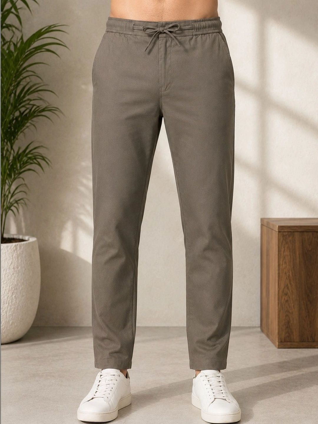 FUBAR Men Slim Fit Low-Rise Pleated Trousers-picture-33