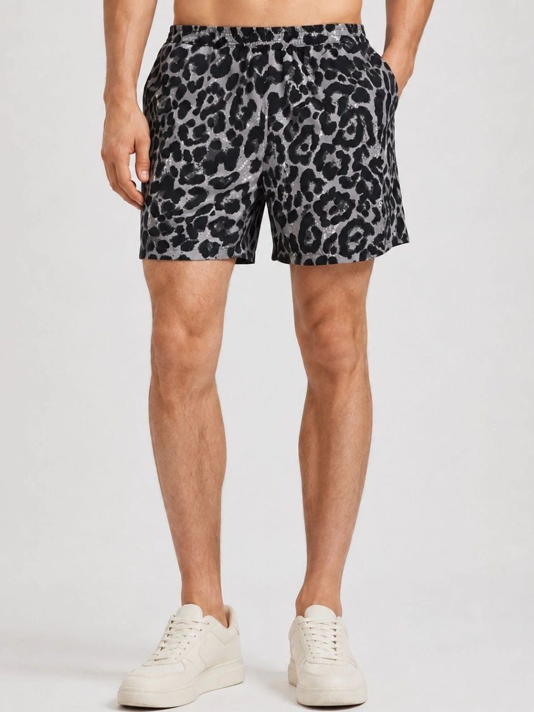 LERIYA FASHION Men Animal Printed High-Rise Shorts-picture-39