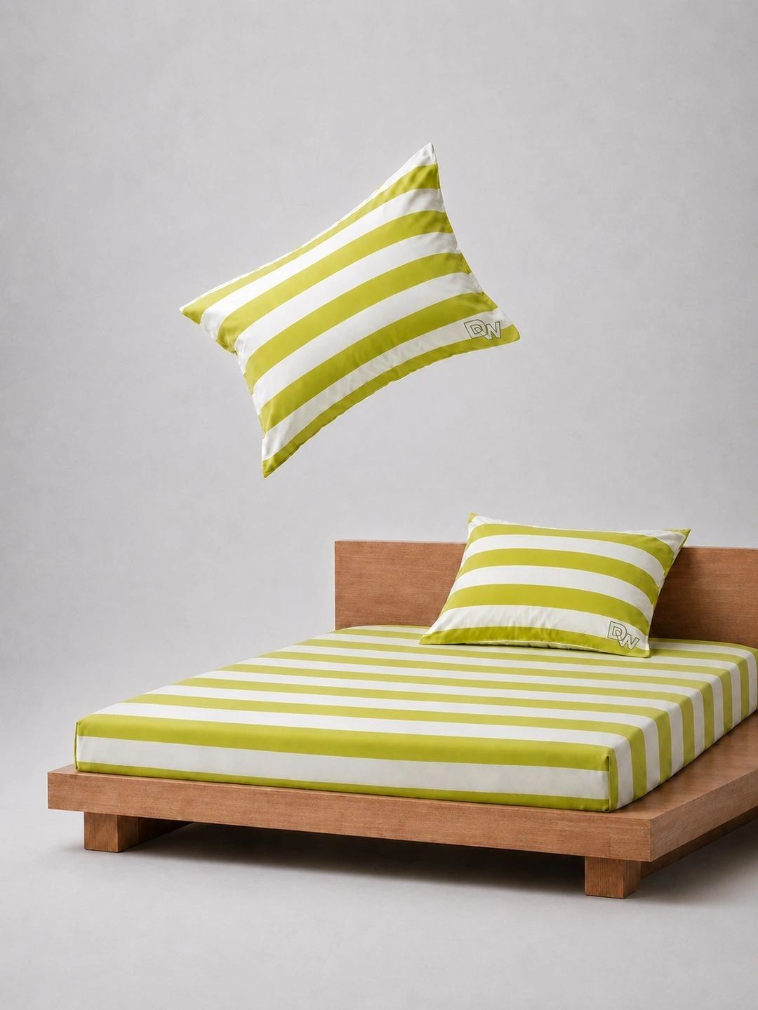 VARDAAN SALES Green & White Striped King Bedsheet with 2 Pillow Covers-image-18