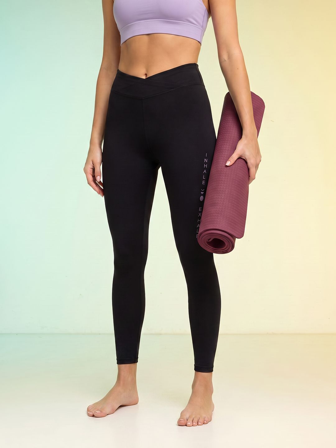 HRX by Hrithik Roshan Women Typography Printed Yoga Tights-picture-35