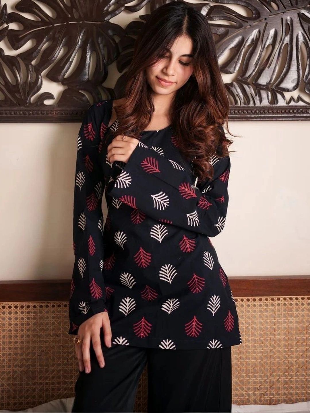 KALINI Botanical Printed V-Neck Pure Cotton Kurti-picture-36