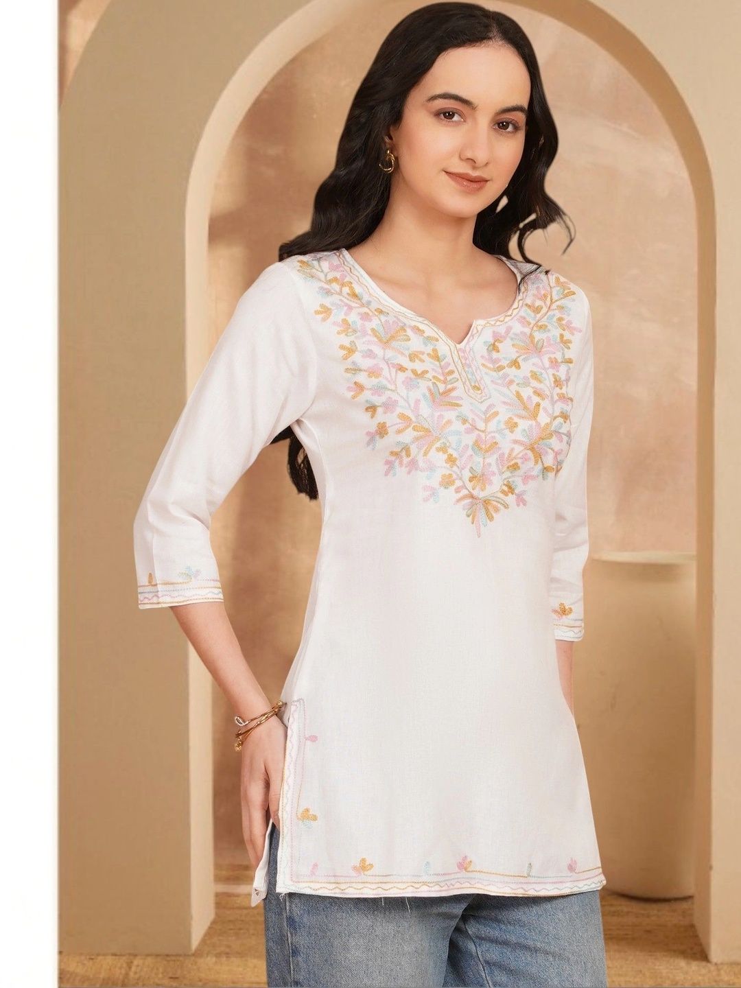 Anouk Rustic Ethnic Motifs Embroidered V-Neck Thread Work Pure Cotton Blend Khadi Thread Work Kurti-picture-33