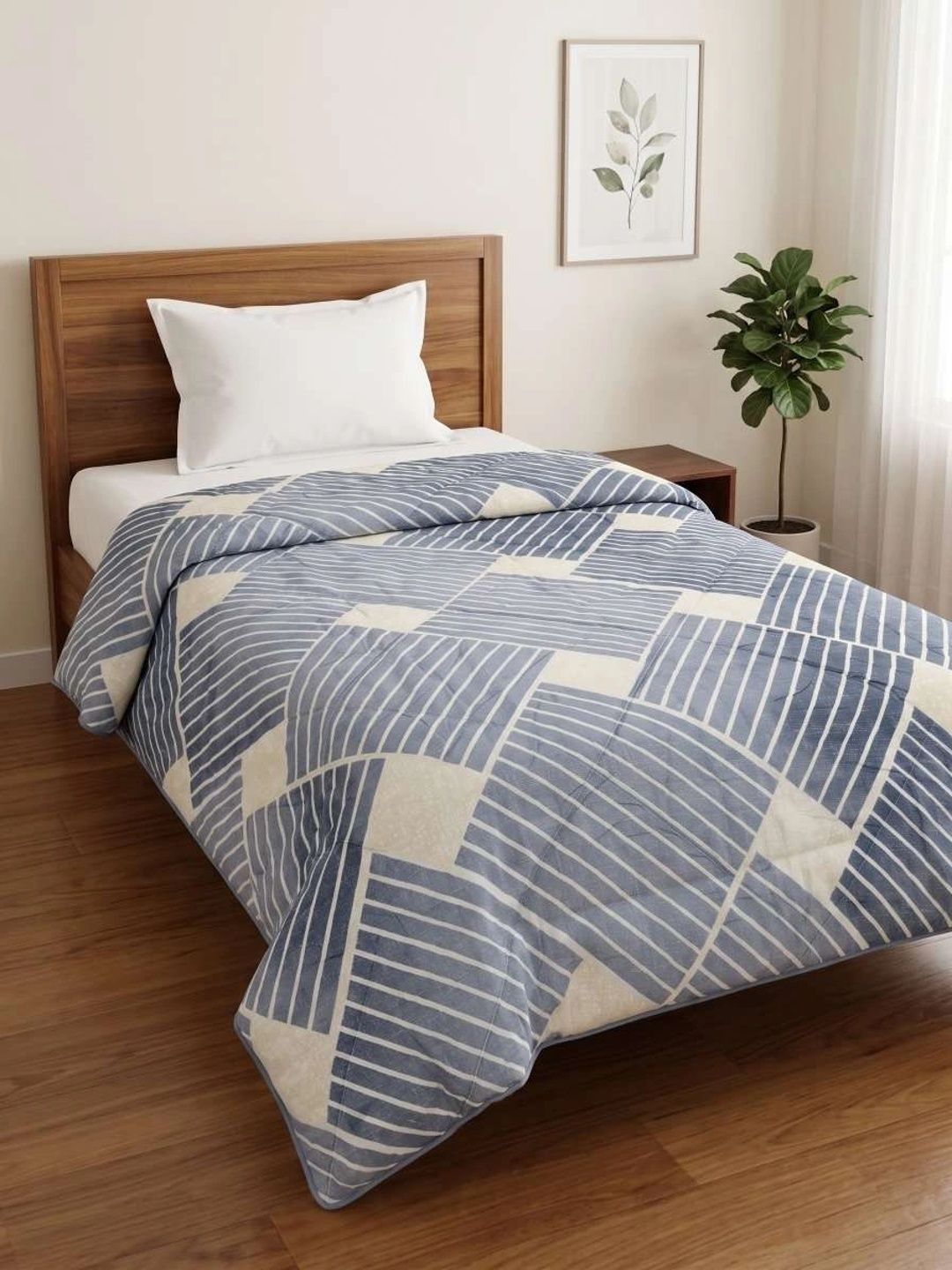MAFATLAL Multicoloured Geometric Microfiber 120 GSM Quilt-picture-13