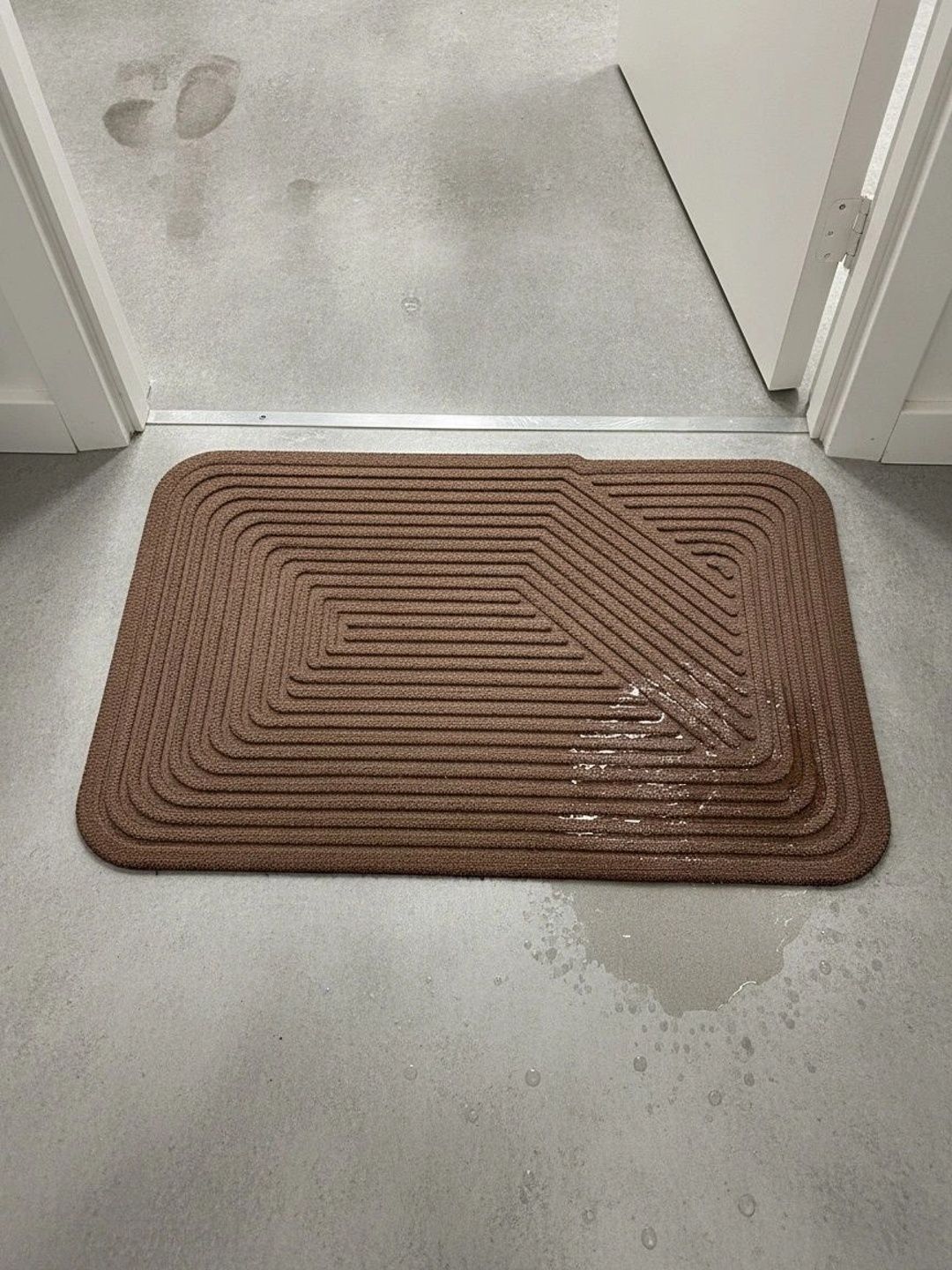Themes Furnishings & Decor Brown Anti-Skid Doormats-picture-38