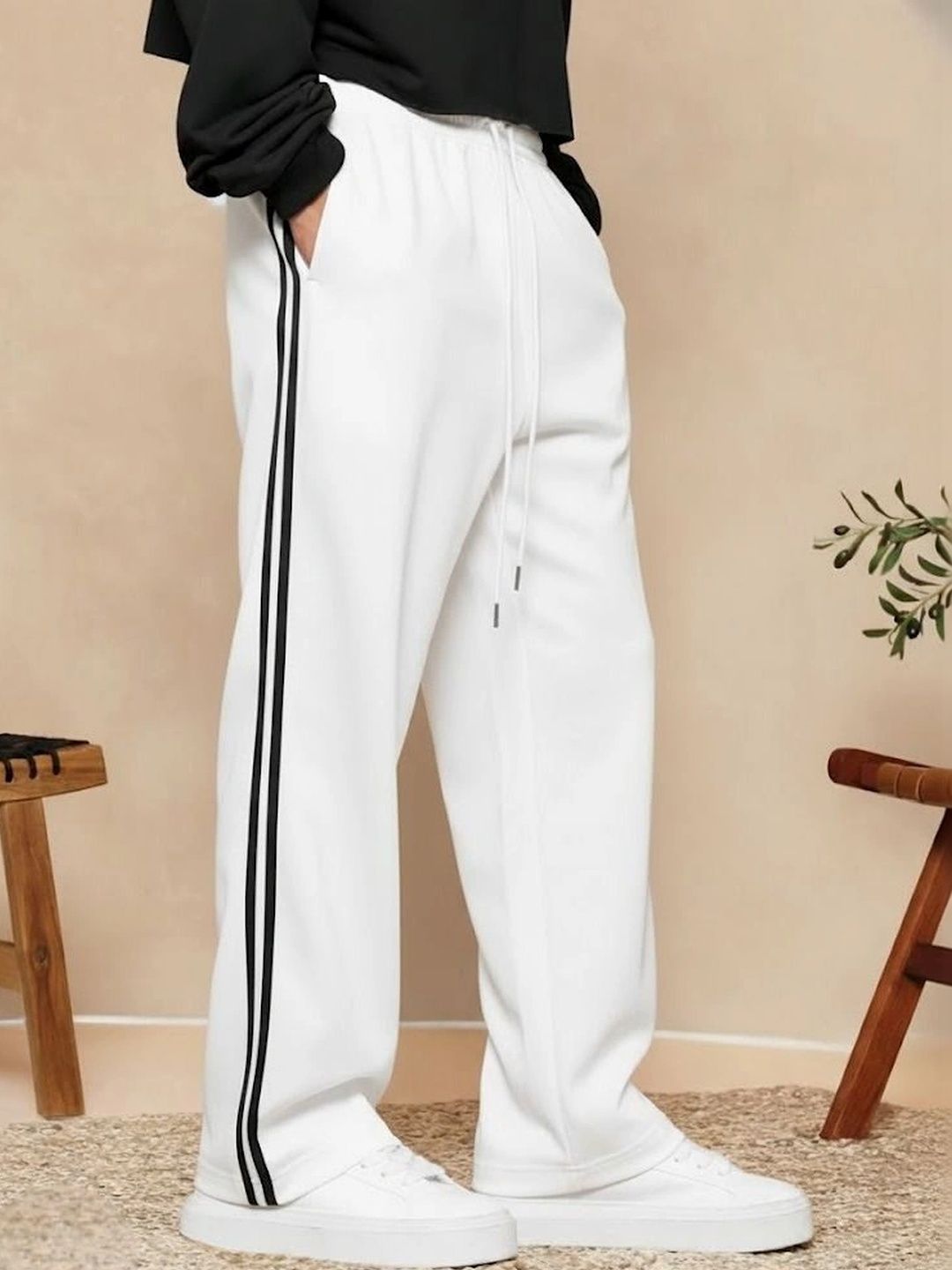 dockstreet Men Regular Fit Colourblocked Training Track Pants-picture-31