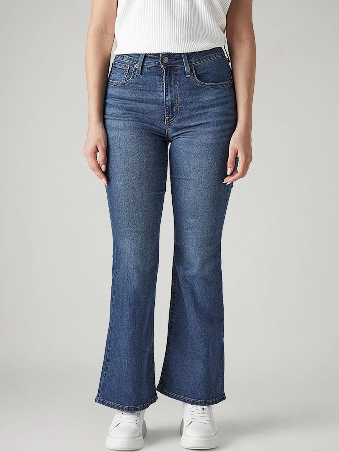 Levis Women Classic Flared High-Rise Light Fade Stretchable Jeans-picture-11