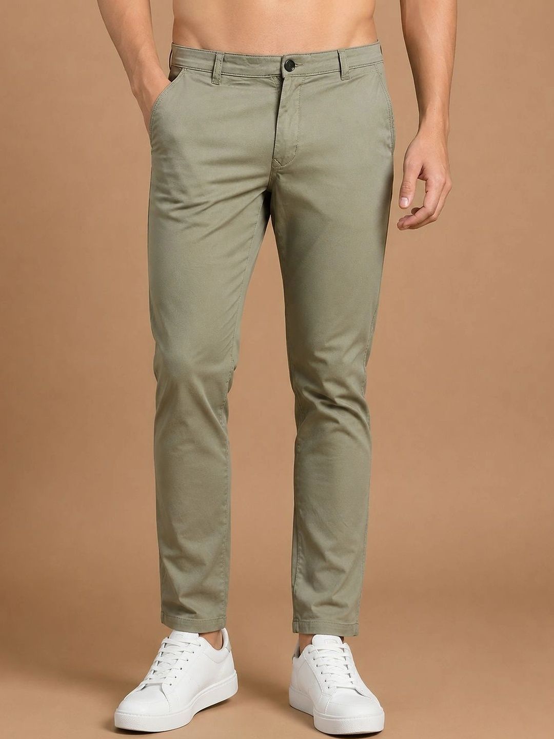 Roadster Men Relaxed Tapered Fit Easy Wash Chinos Trousers-picture-26