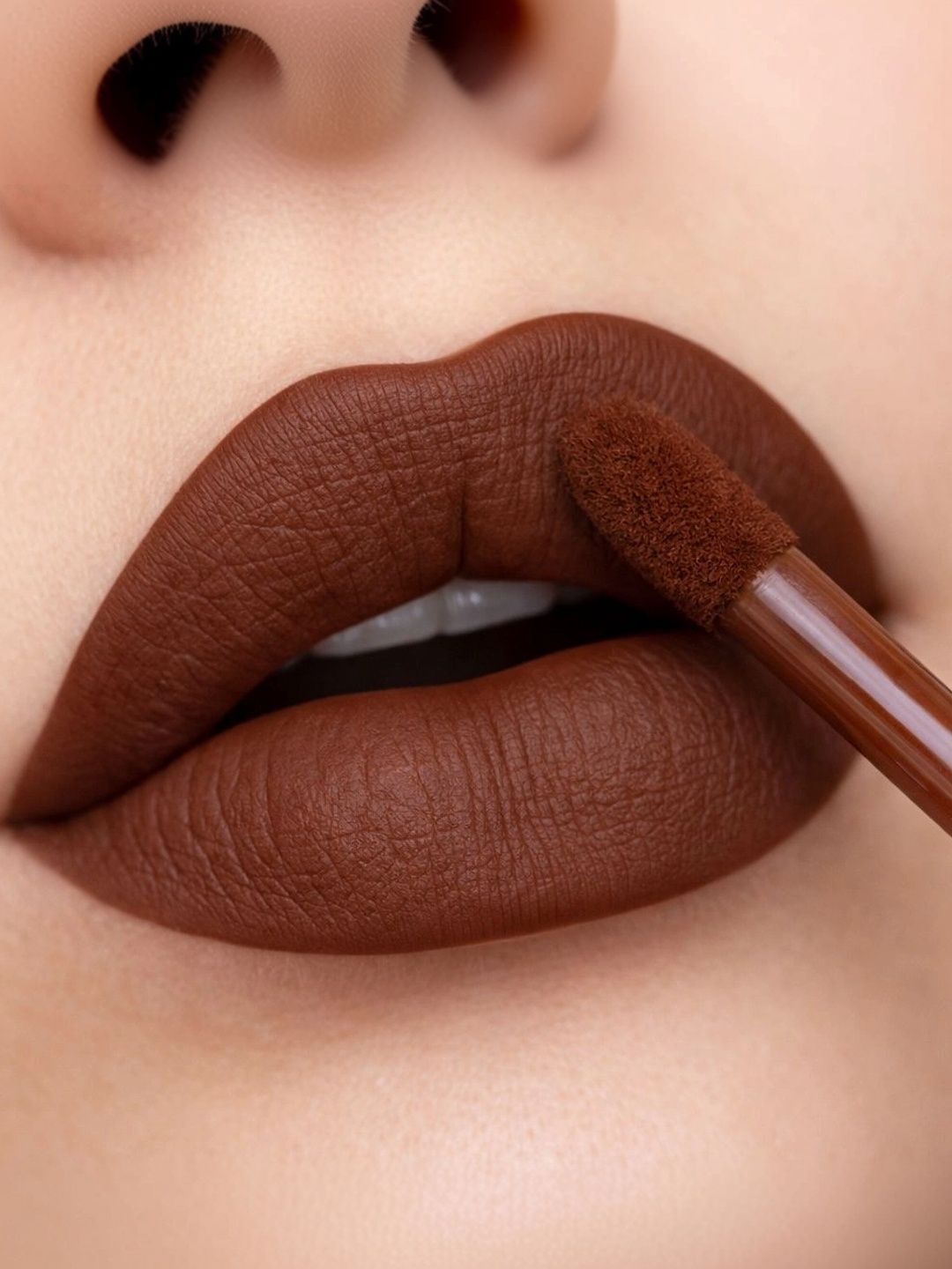 BELLABLOOM Transfer Proof Matte Liquid Lipstick - 5 ml - Deep Plum-picture-40