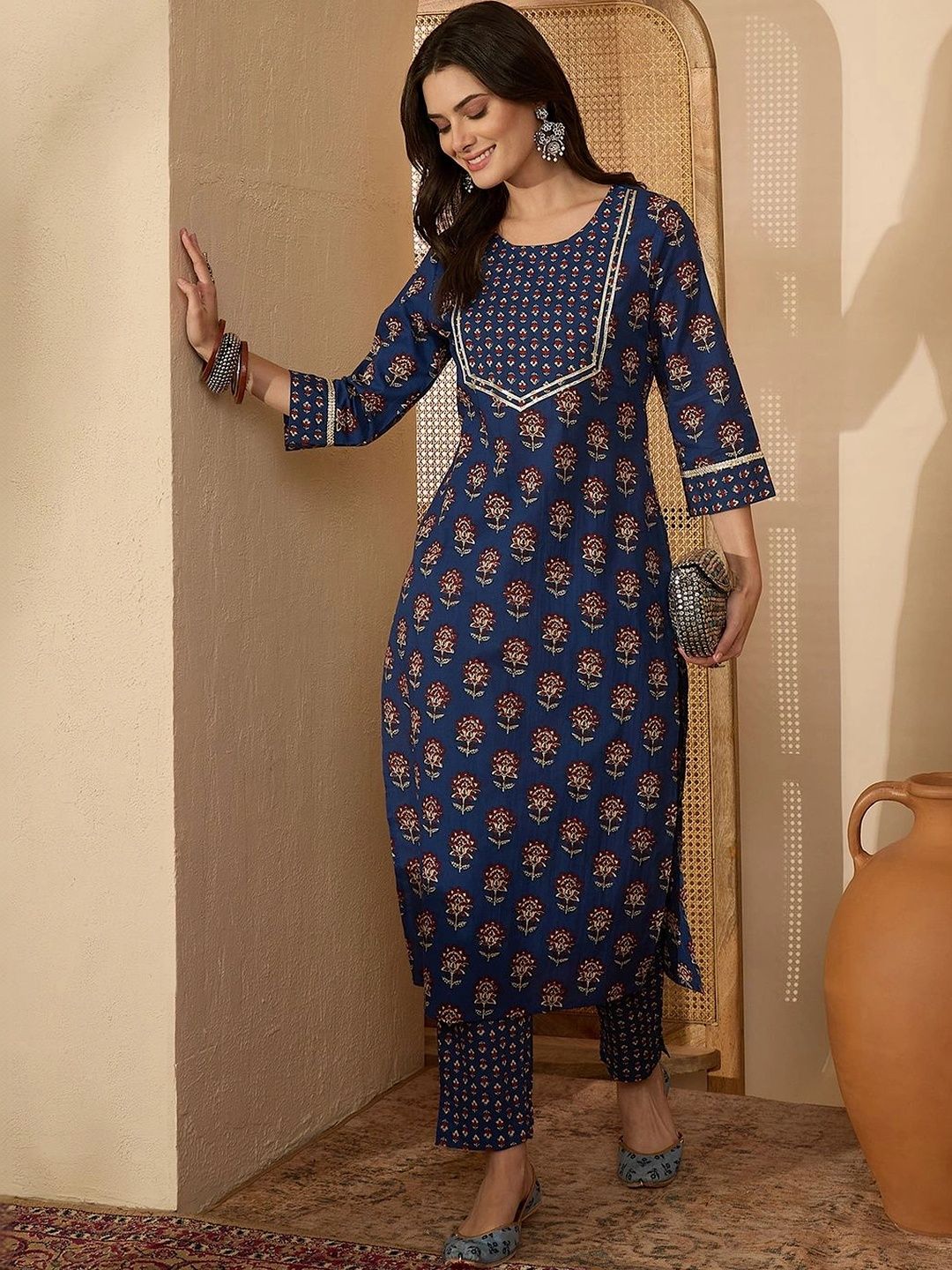 Janasya Women Floral Printed Regular Gotta Patti Pure Cotton Kurta with Trousers-picture-29