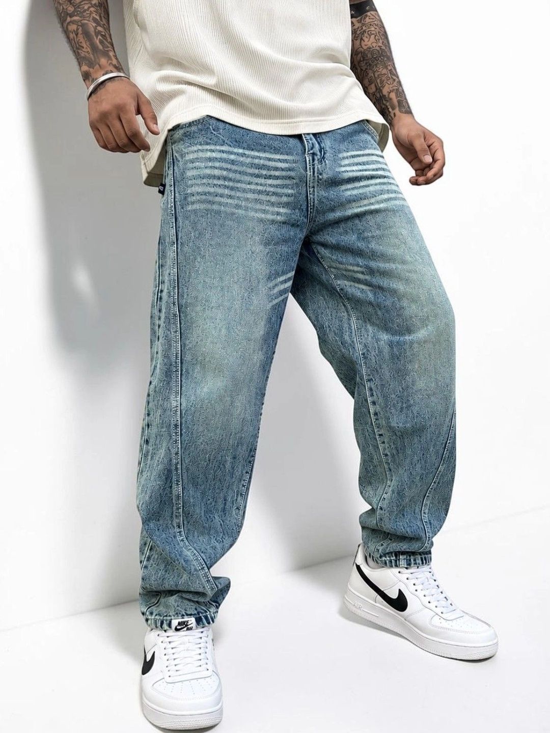 styzon Men Comfort Mid-Rise Low Distress Jeans-picture-15