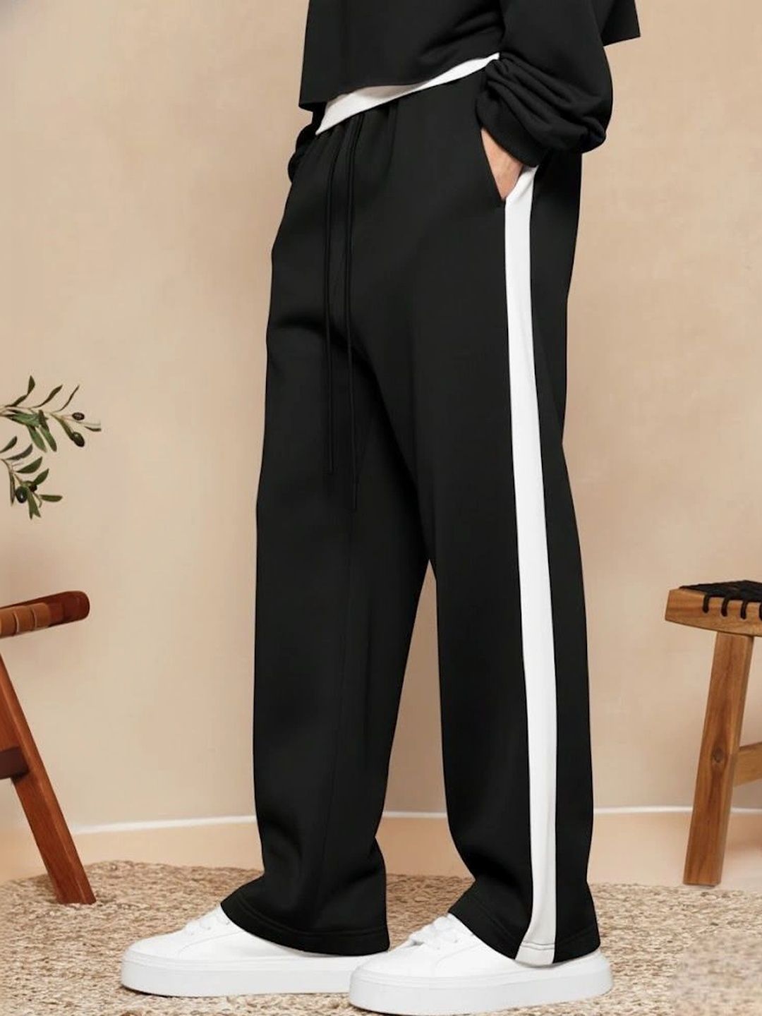 PROGENY Men Regular Fit Colourblocked Training Track Pants-picture-16