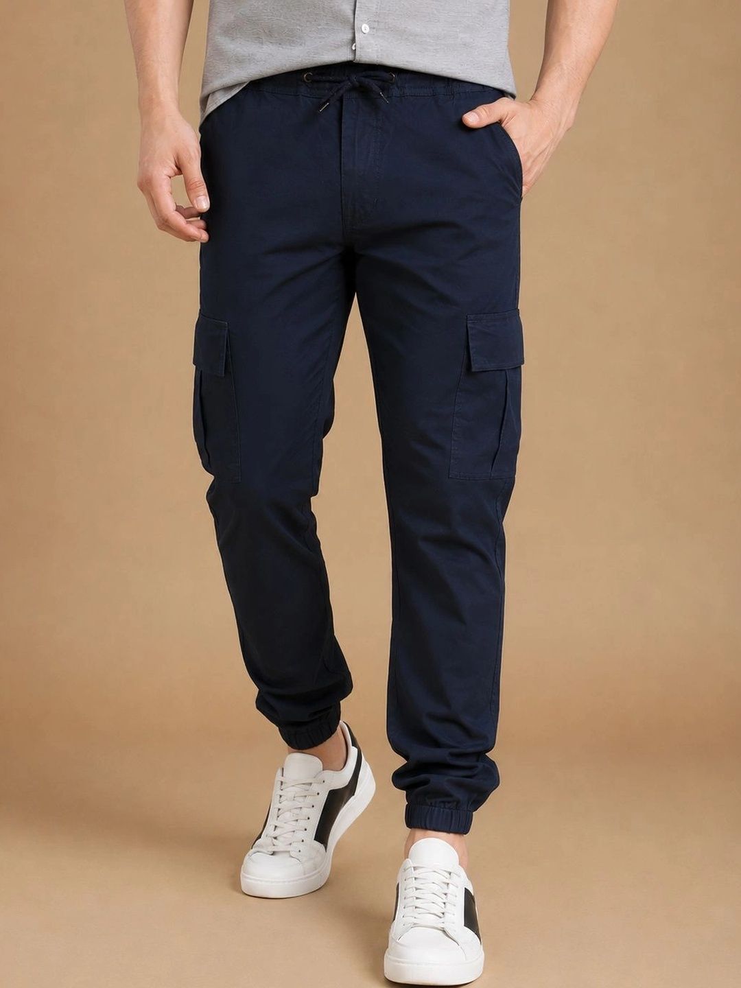 Roadster Men Smart Easy Wash Cargos Trousers-picture-32