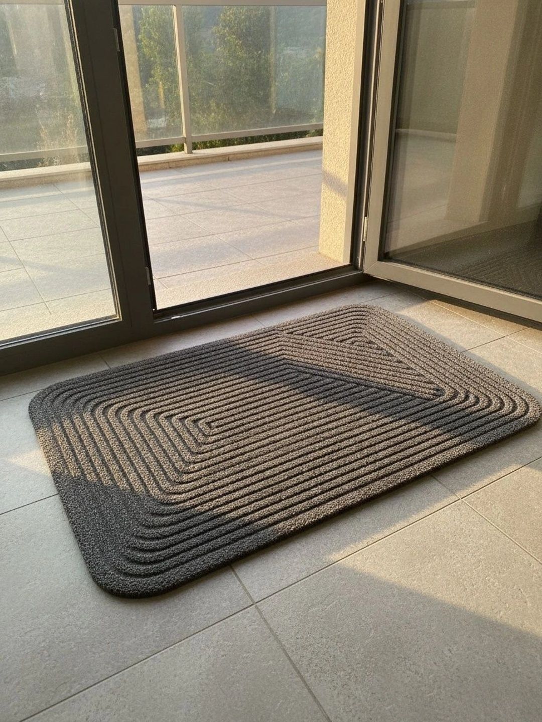 Themes Furnishings & Decor Grey Anti-Skid Doormats-picture-46