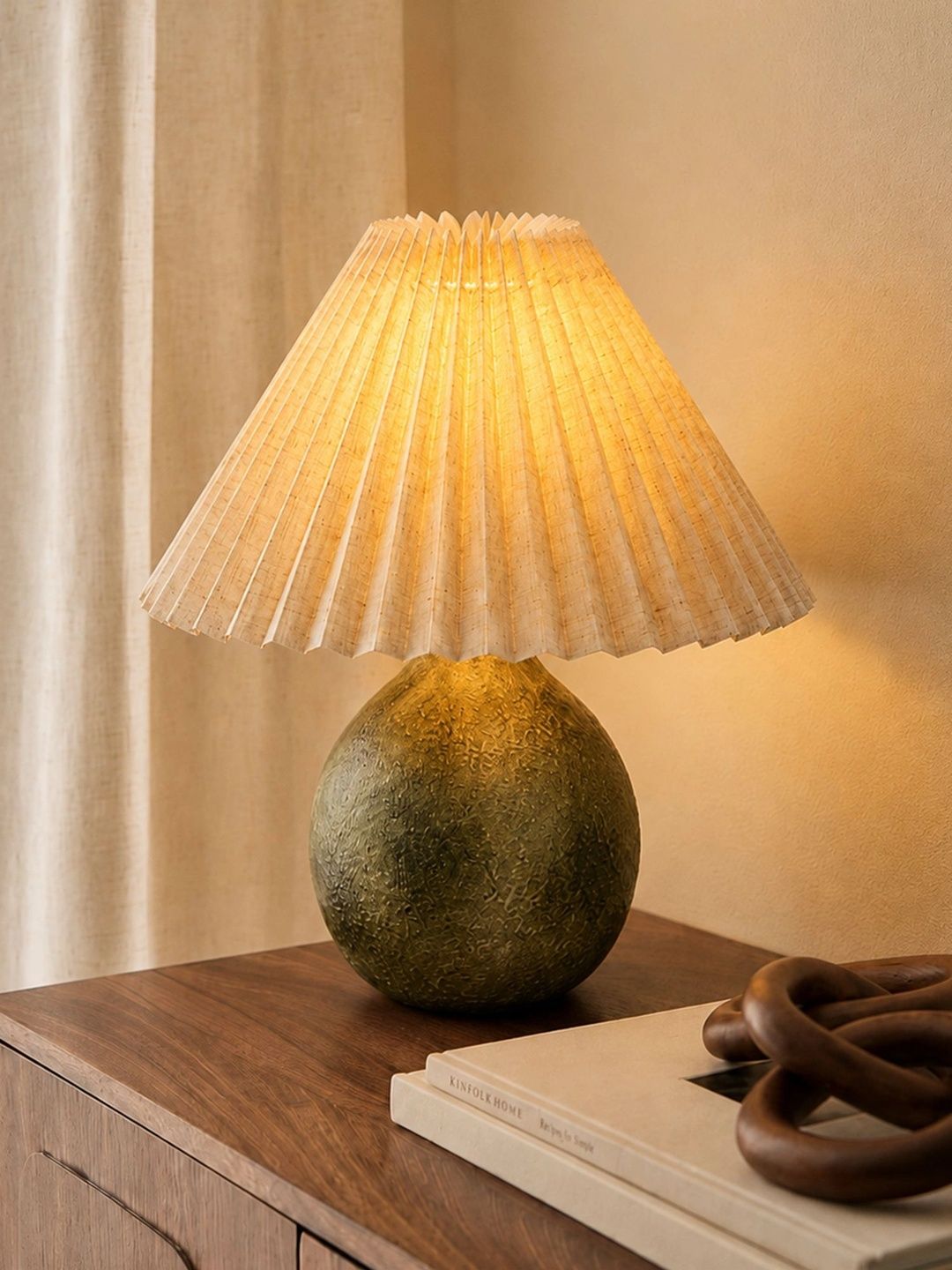 Glowhere Off White Textured Ceramic Industrial Spherical Table Lamp-picture-48