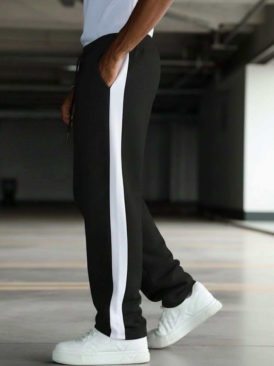 PROGENY Men Regular Fit Colourblocked Training Track Pants-picture-15