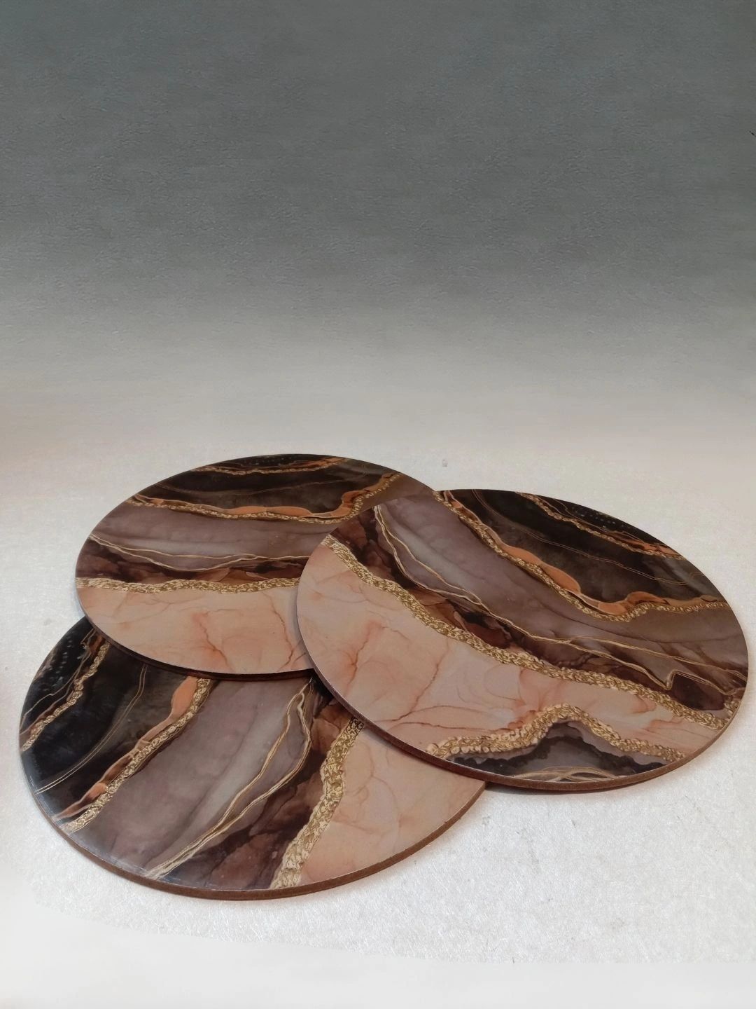 THE HOME CO. 3-Pcs Brown Printed Round Table Placemats-picture-29