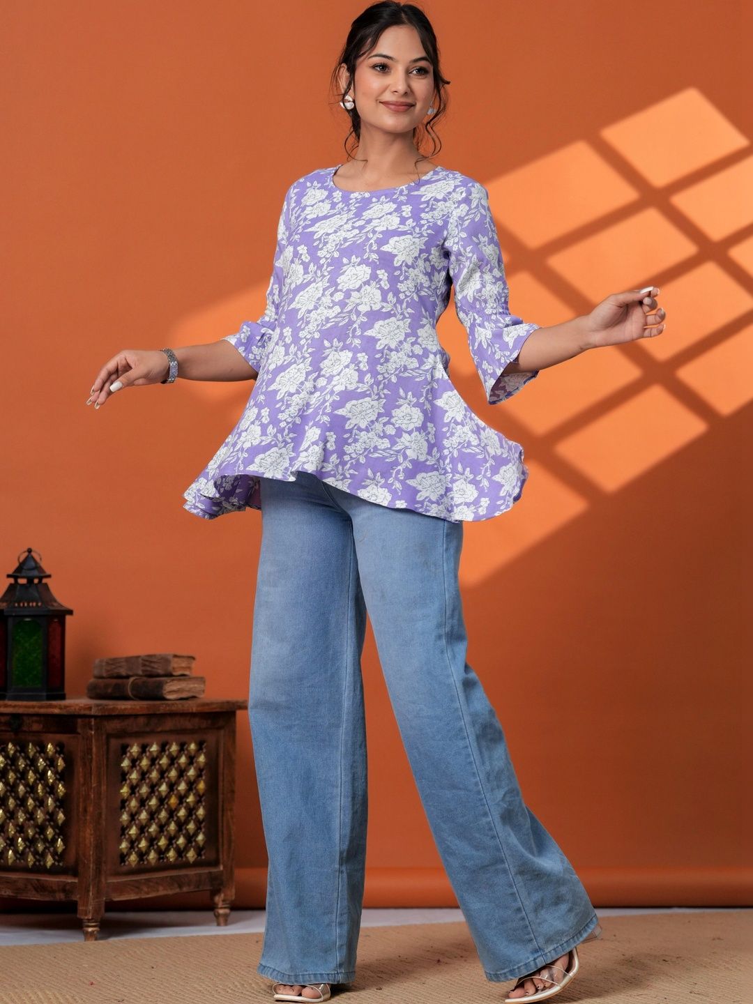 Charaniy Floral Printed Flared Sleeves Kurti-picture-14