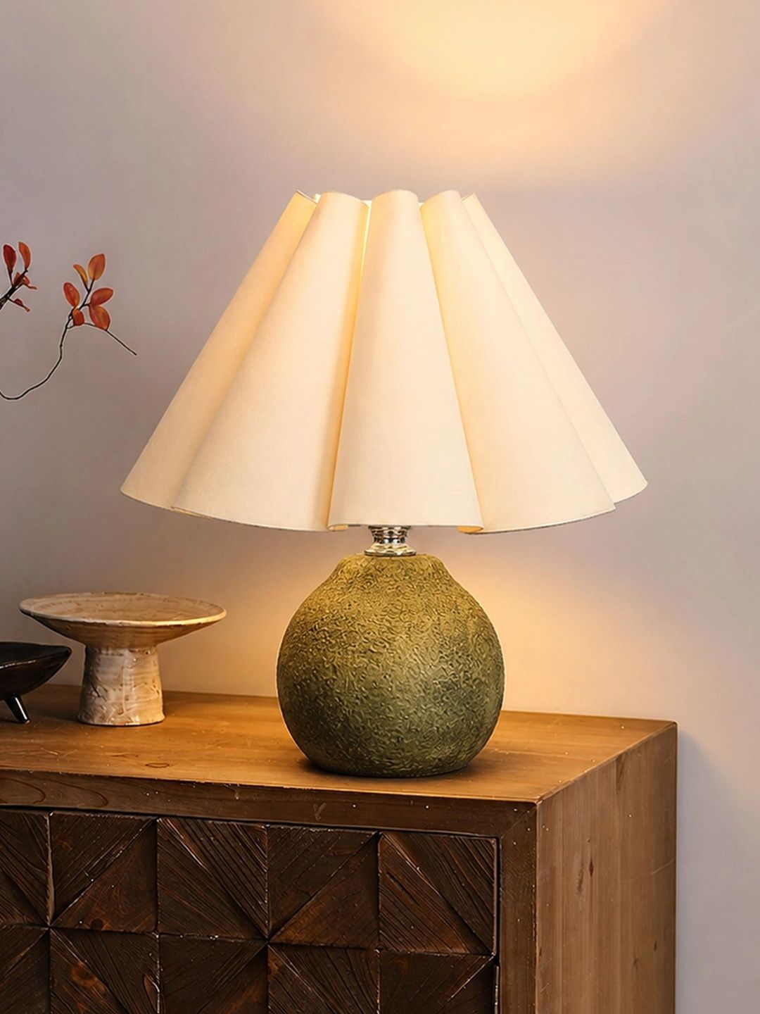 Glowhere White Textured Ceramic Industrial Spherical Table Lamp-picture-32