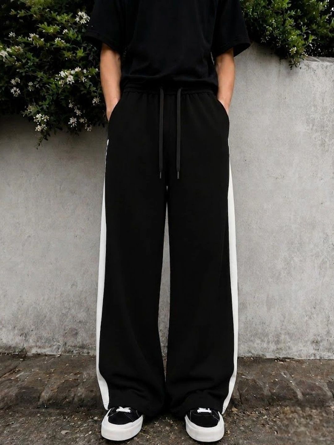 dockstreet Men Relaxed Fit Colourblocked Track Pants-picture-47