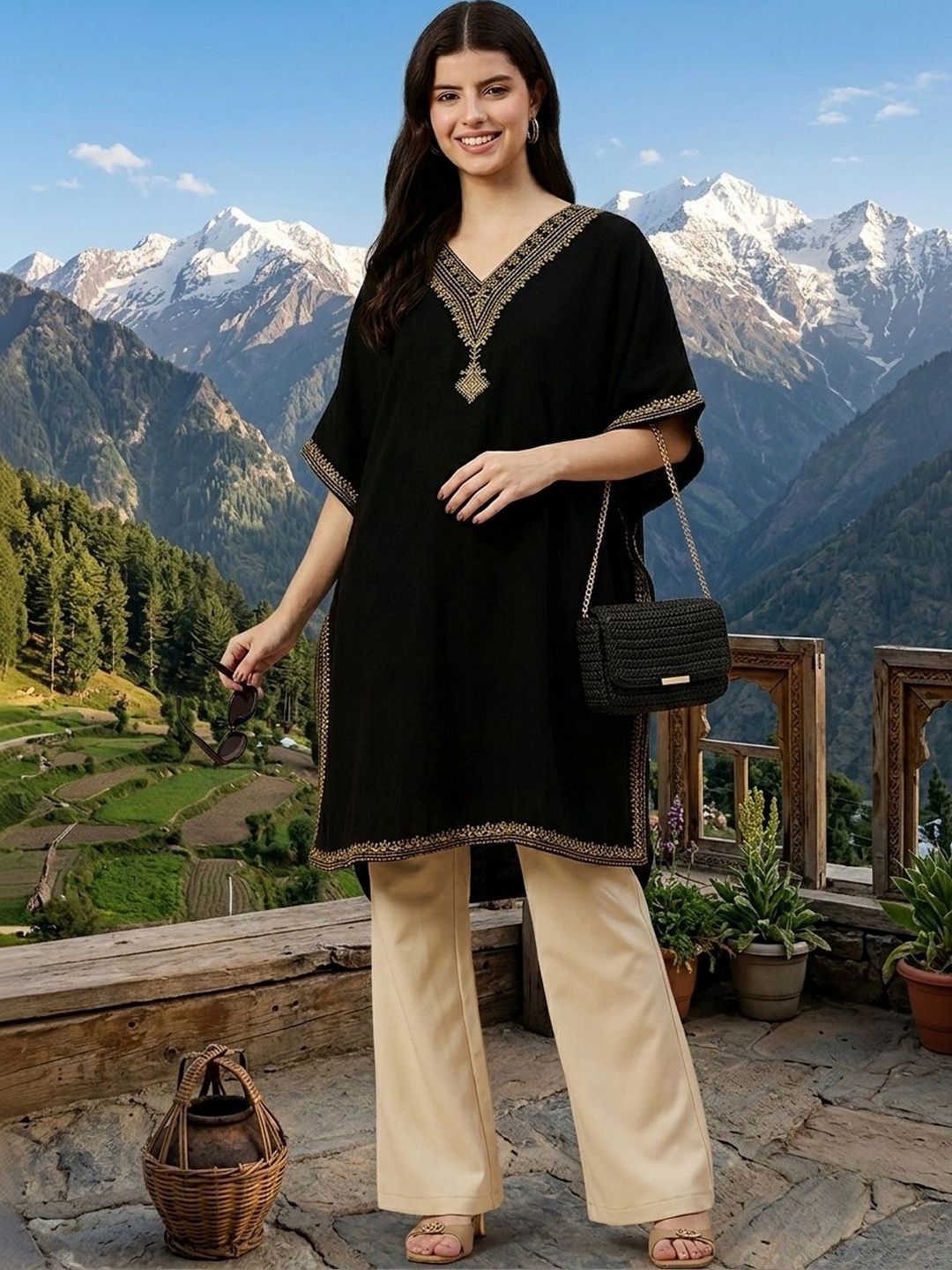 CLAPTON Women Ethnic Embroidered Ethnic Shrug-image-0