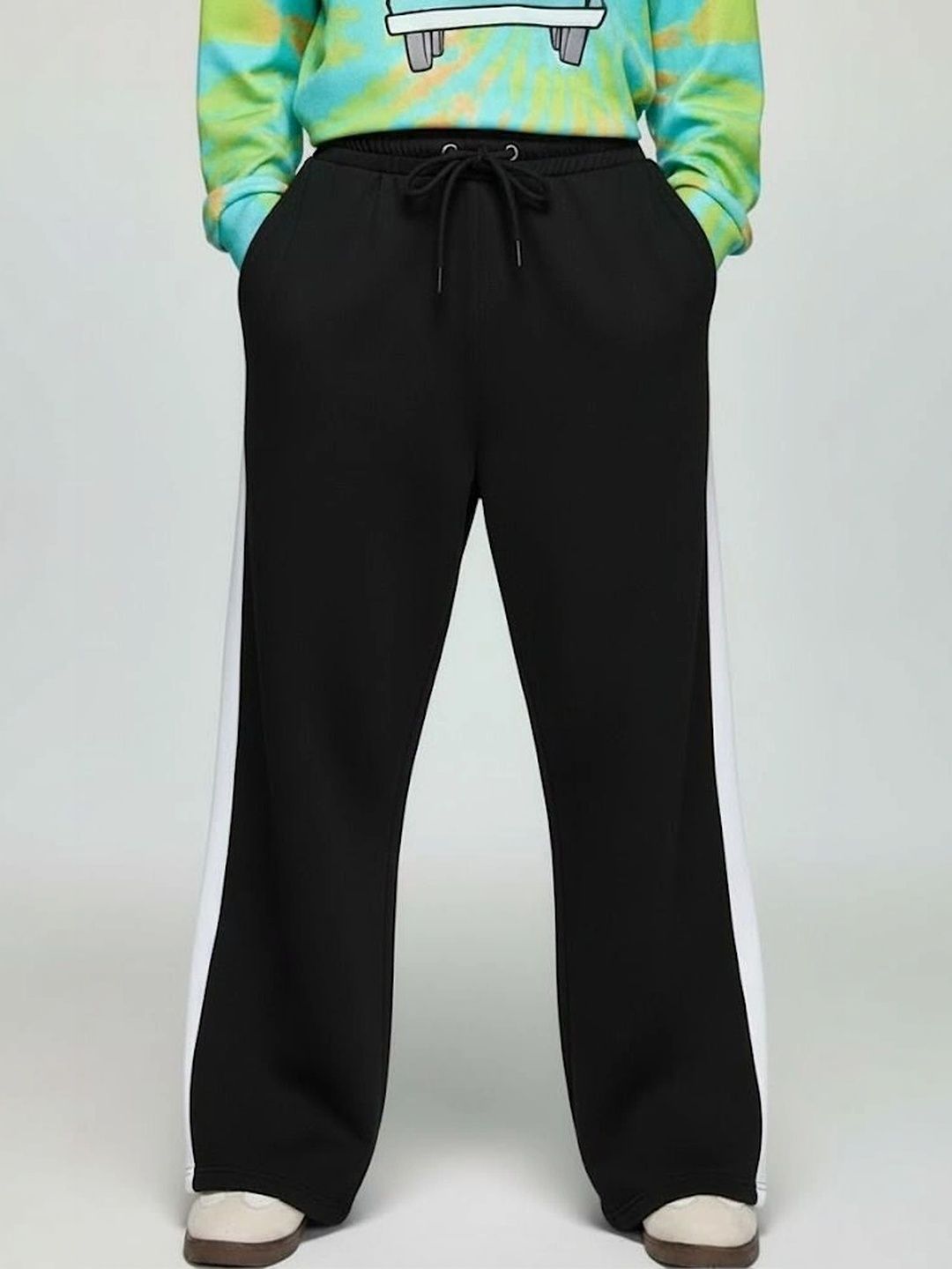 PROGENY Men Regular Fit Colourblocked Training Track Pants-picture-12