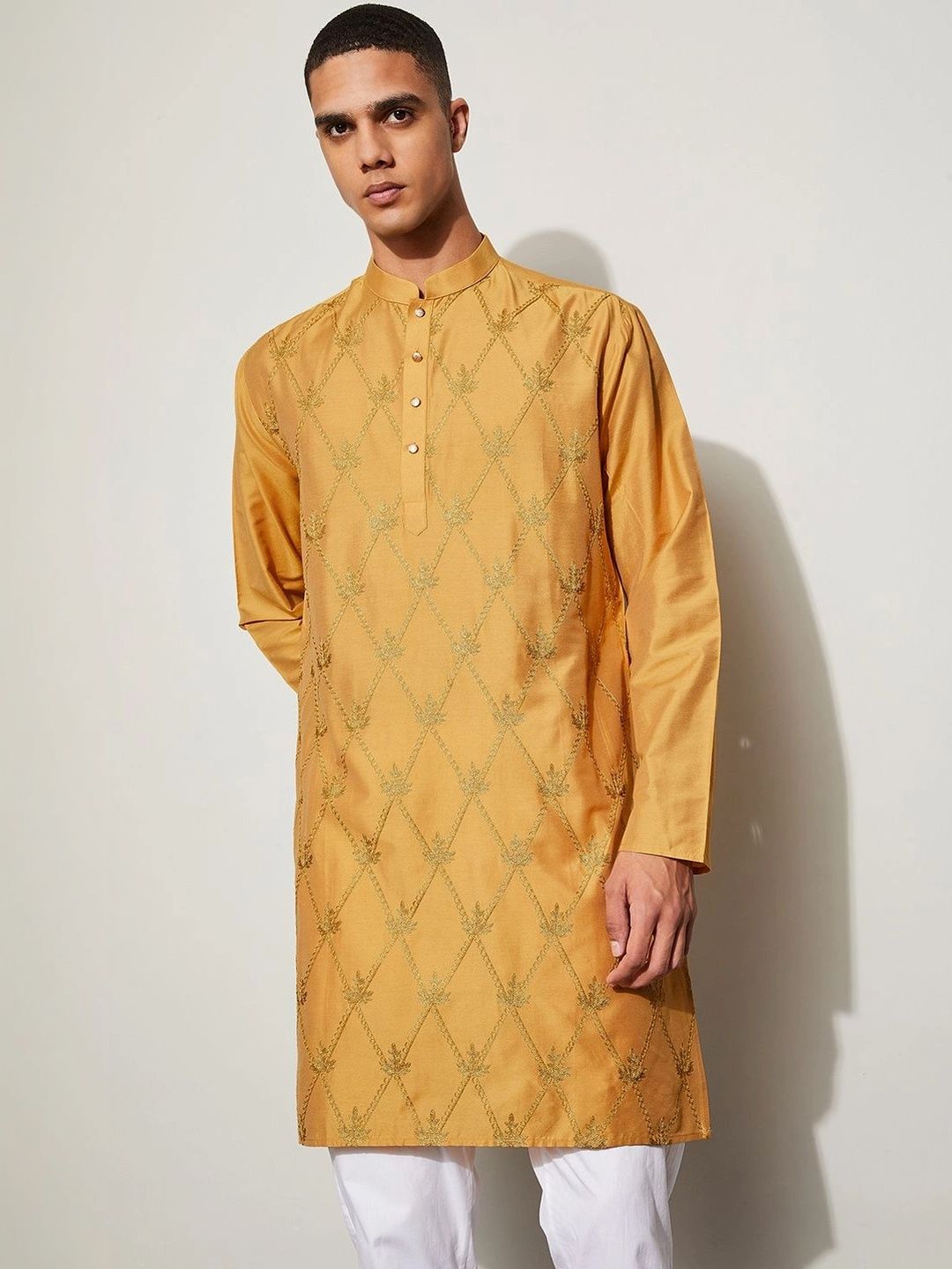Melange by Lifestyle Men Ethnic Motifs Embroidered Thread Work Kurta-picture-25