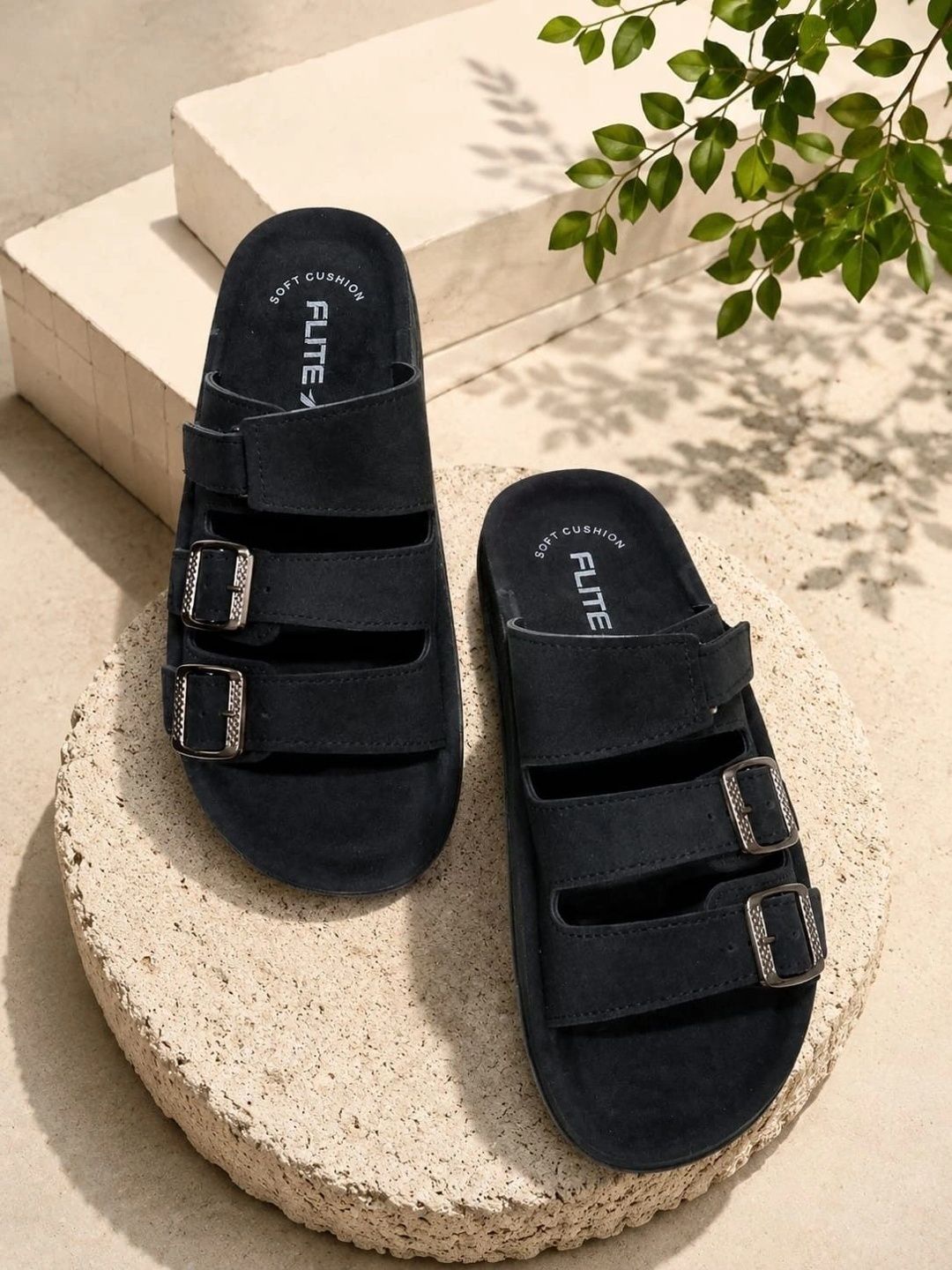 FLITE Men Sliders-image-34