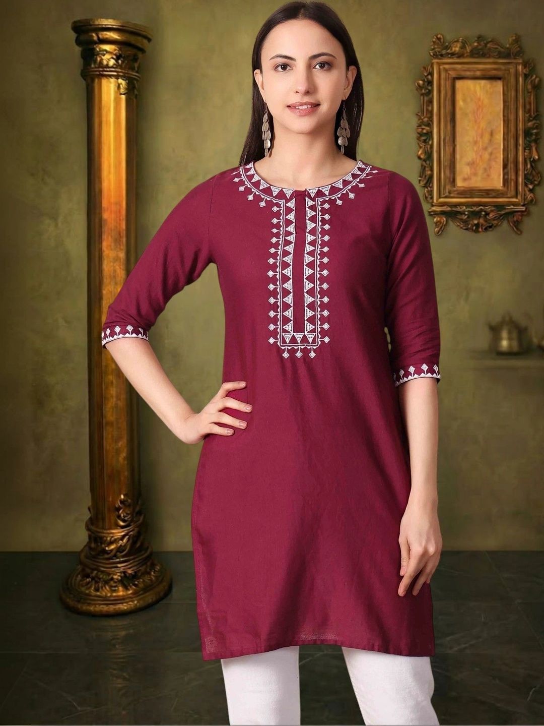 House of Sakhhi Floral Embroidered Cotton Top-picture-20