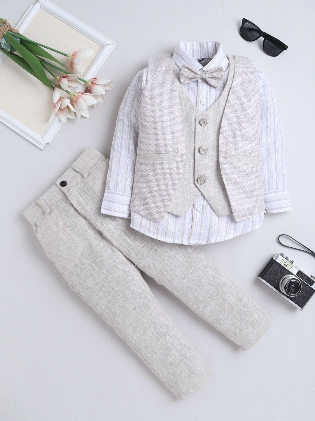Miss & Chief Striped Collarless Single-Breasted Three-Piece Suit-picture-12