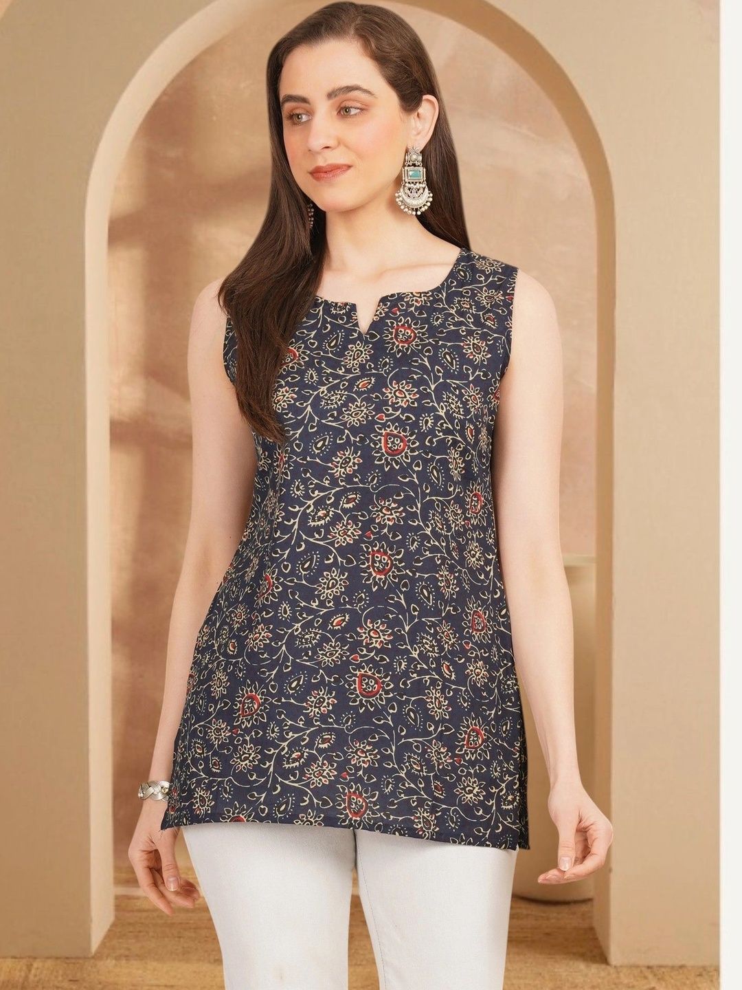 Anouk Rustic Floral Printed Pure Cotton Blend Khadi Kurti-picture-13