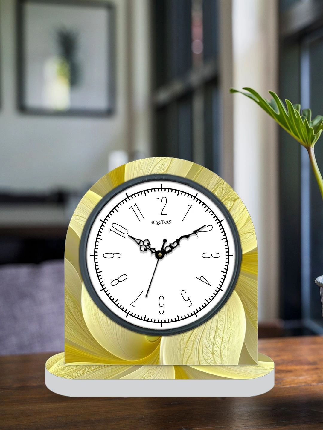 OLIVE TREE Gold-Toned & White Printed Geometric Vintage Table Clock-picture-57