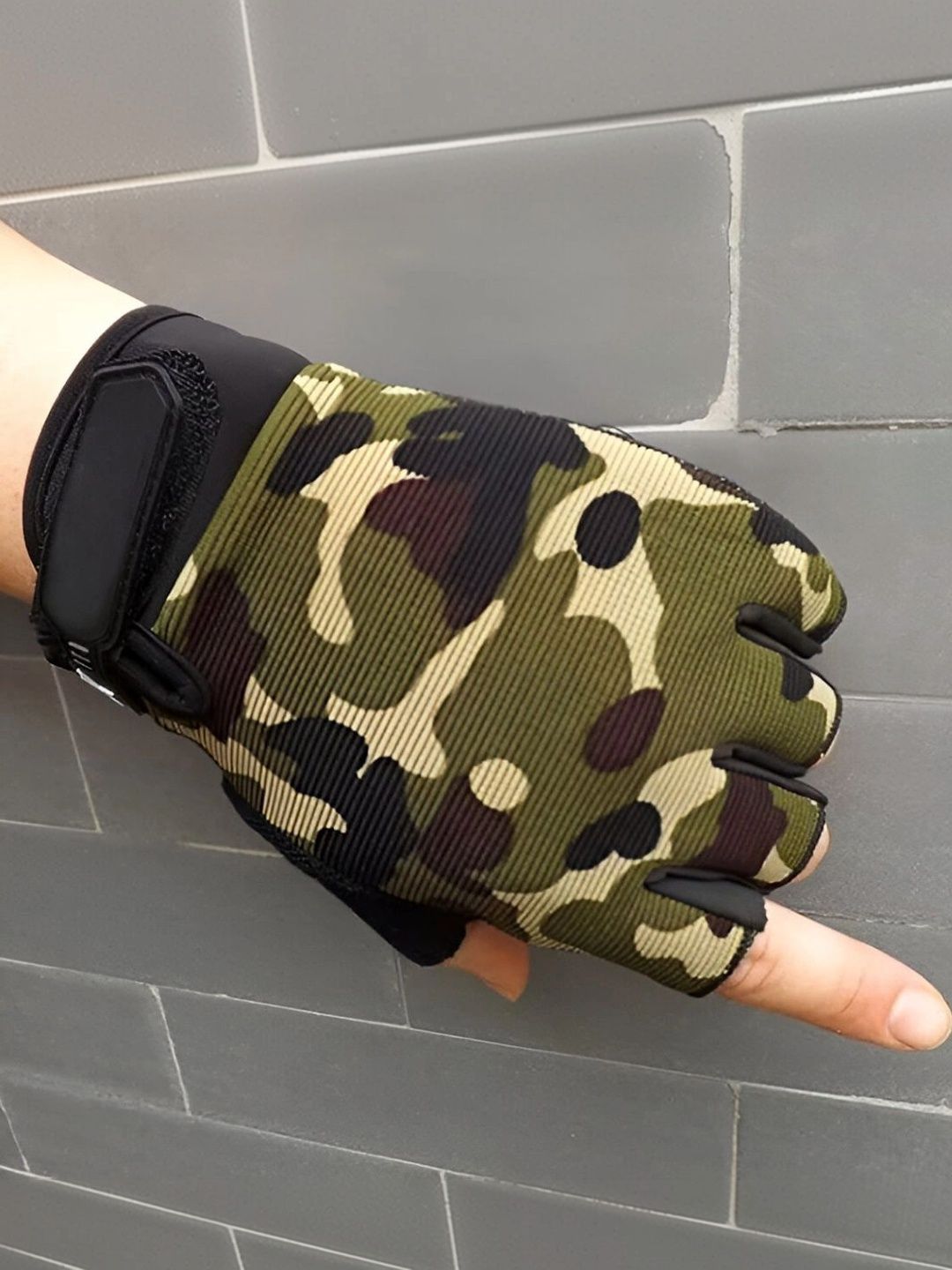 YEAHMOM Printed Half Finger Protective Tactical Gloves-image-4