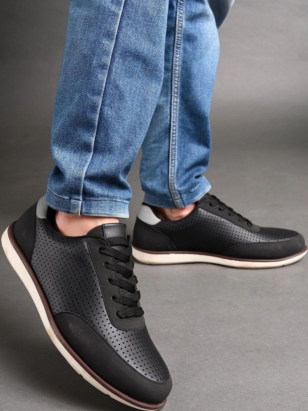 Roadster Men Sneakers-picture-55