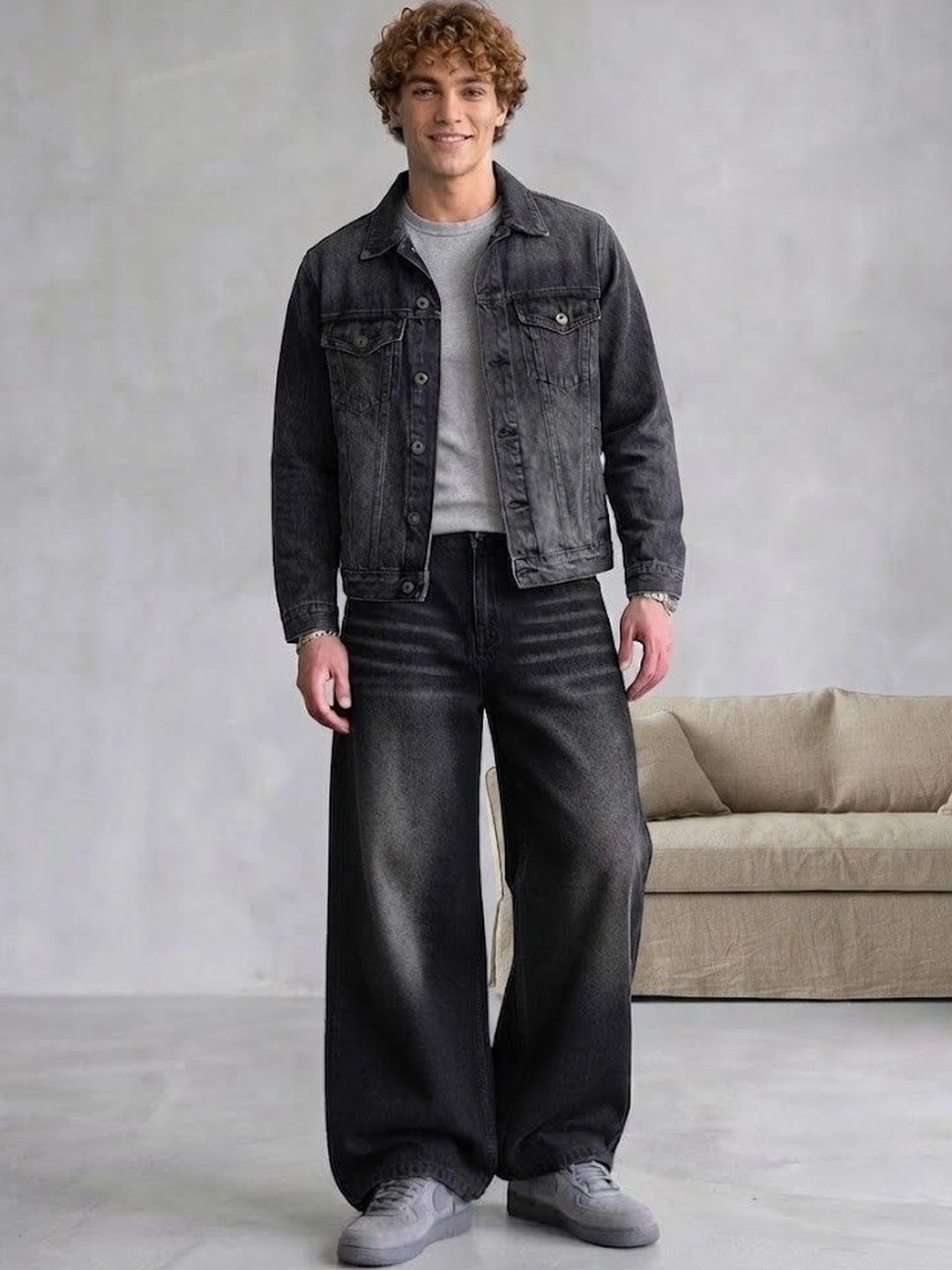 WOOMNY Men Wide Leg Mid-Rise Low Distress Light Fade Jeans-image-23