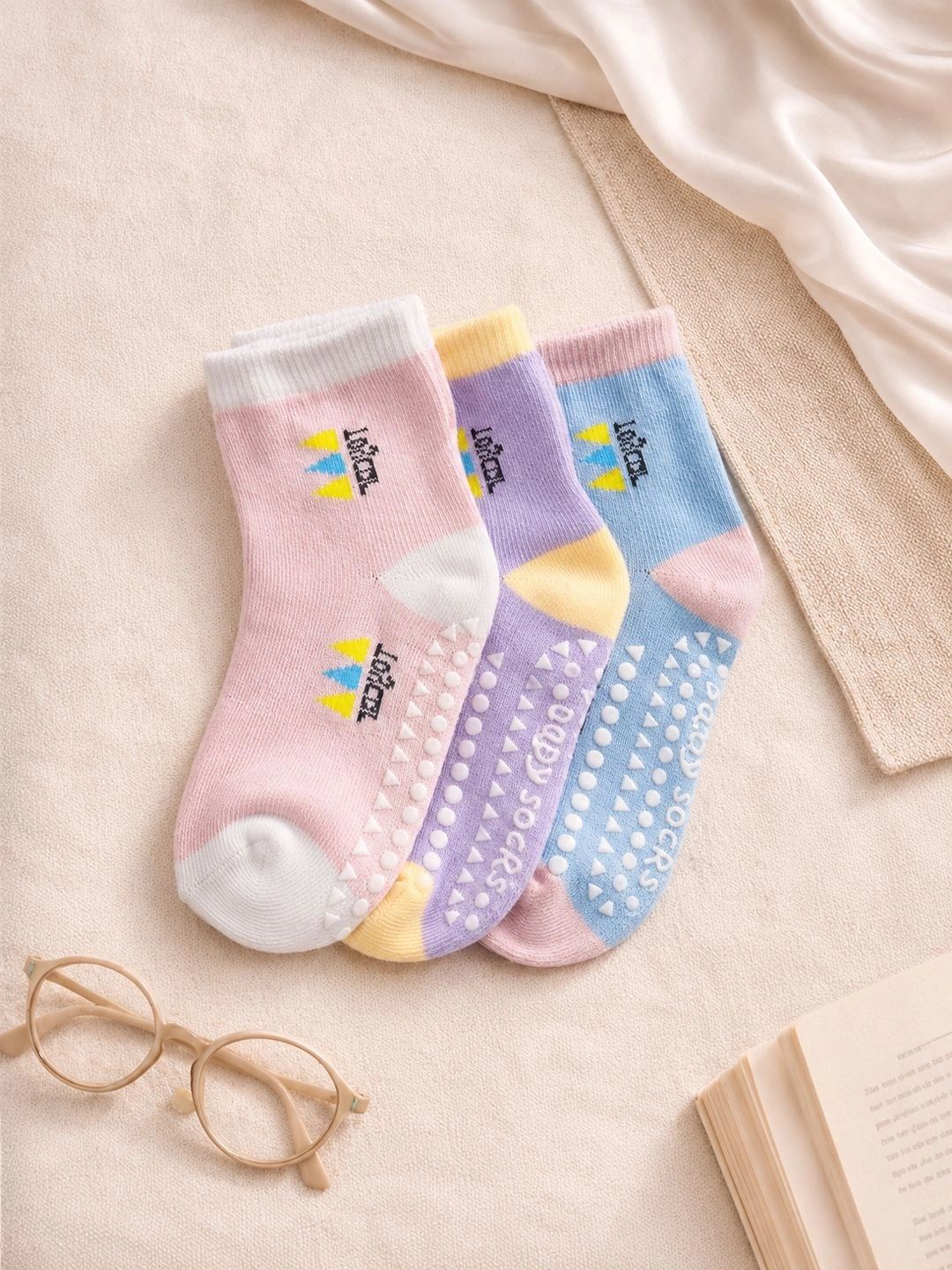 CORTICA Unisex Kids Pack of 3 Cotton Blend Assorted Patterned Ankle Length Socks-image-23
