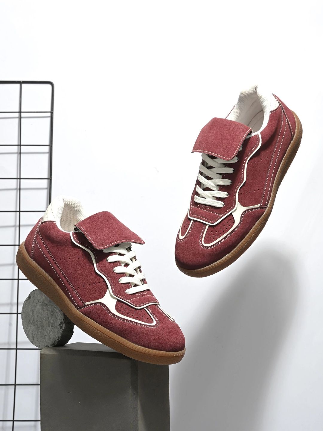 Roadster Men Sneakers-picture-33