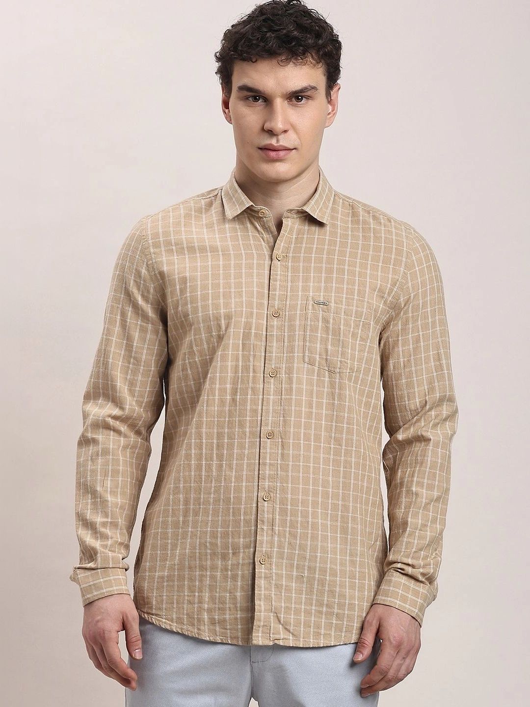Turtle Men Relaxed Slim Fit Checked Casual Shirt-picture-48