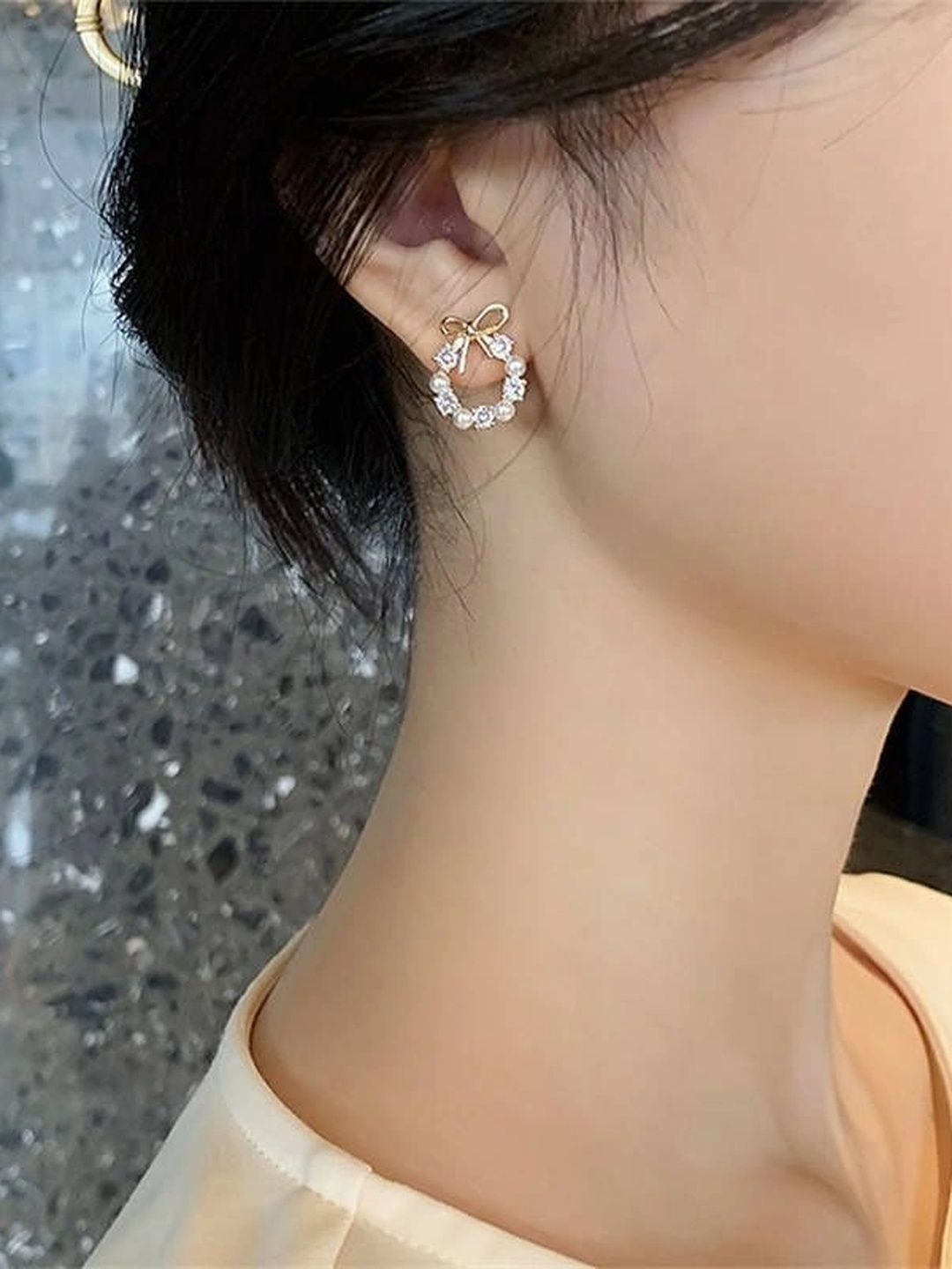 Celestria Circular Studs Earrings-picture-29