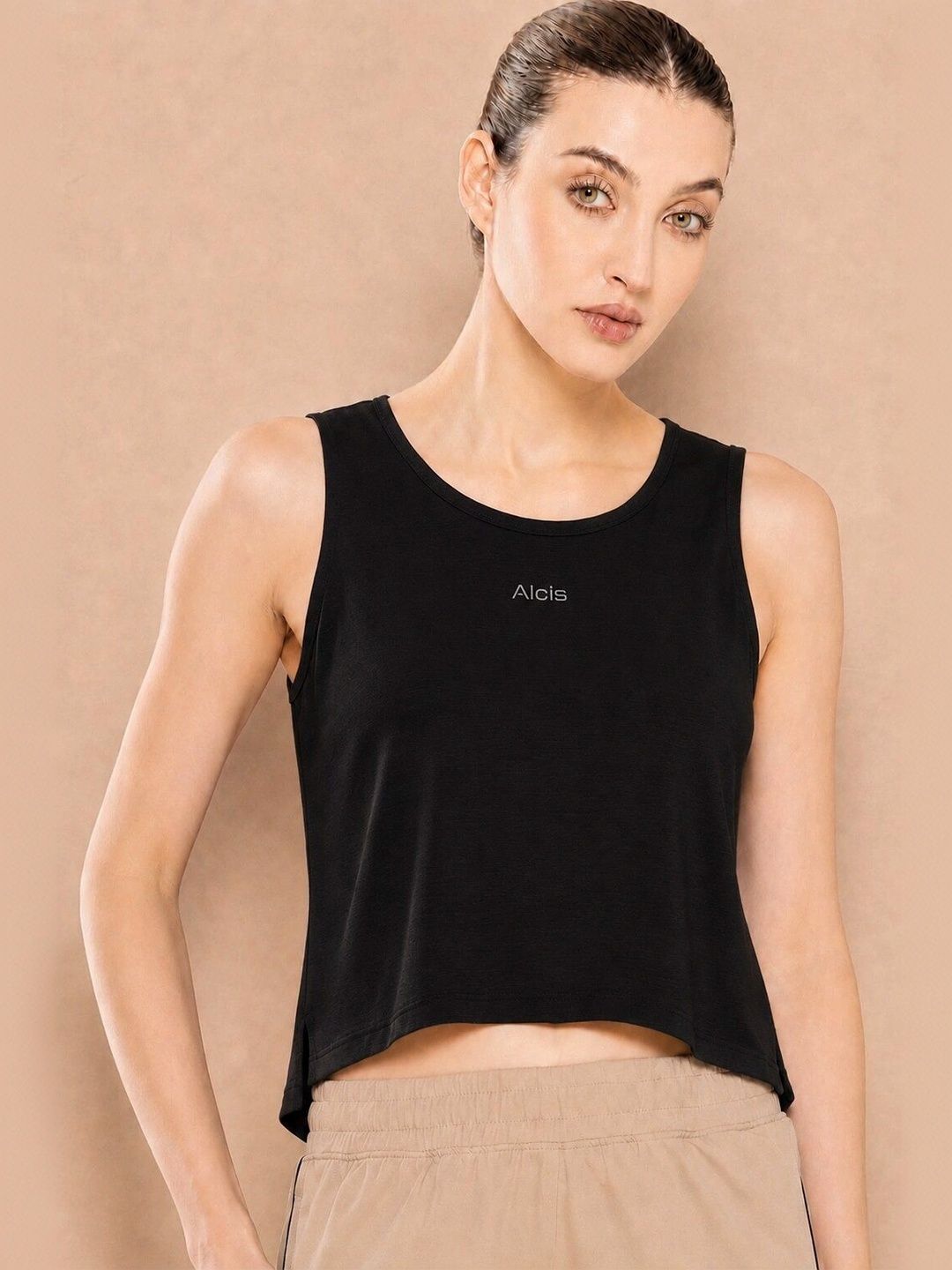 Alcis Crop Top-picture-13
