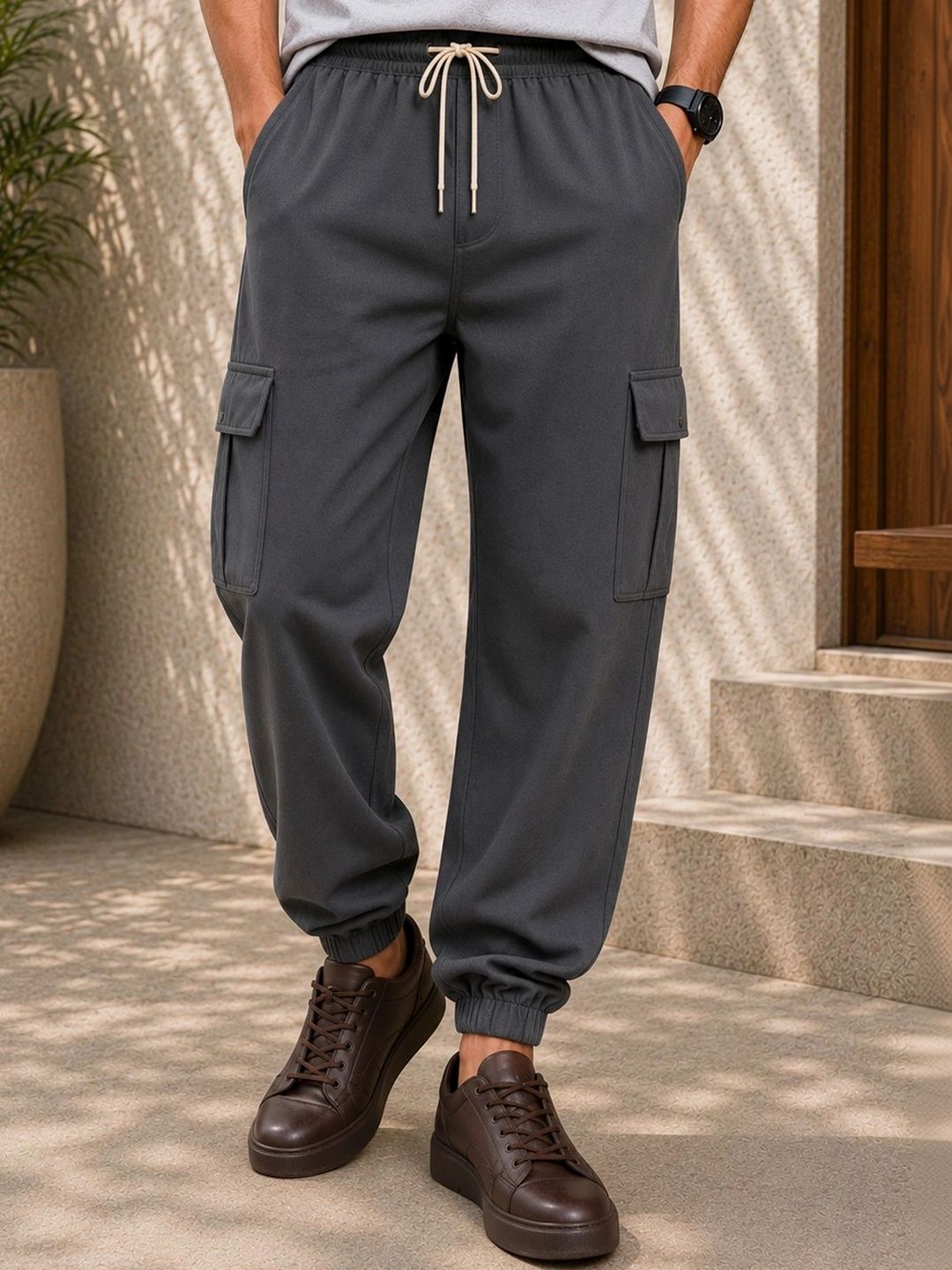 RETWE Men Relaxed Fit Cargos-picture-57
