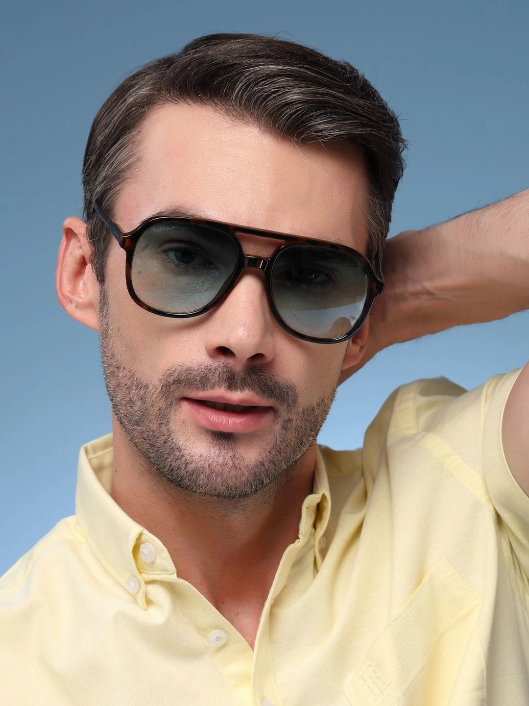 Red Tape Unisex Light Green Lens & Black Frame Aviator Sunglasses with UV Protected Lens-image-11