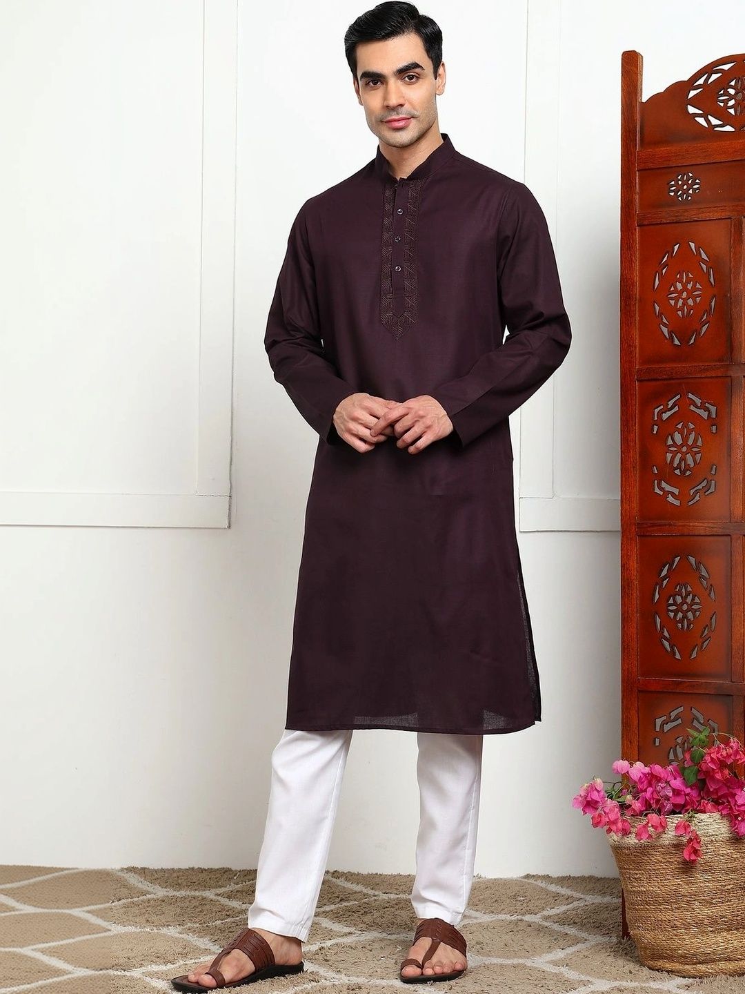 House of Pataudi Men Embroidered Thread Work Kurta-picture-44