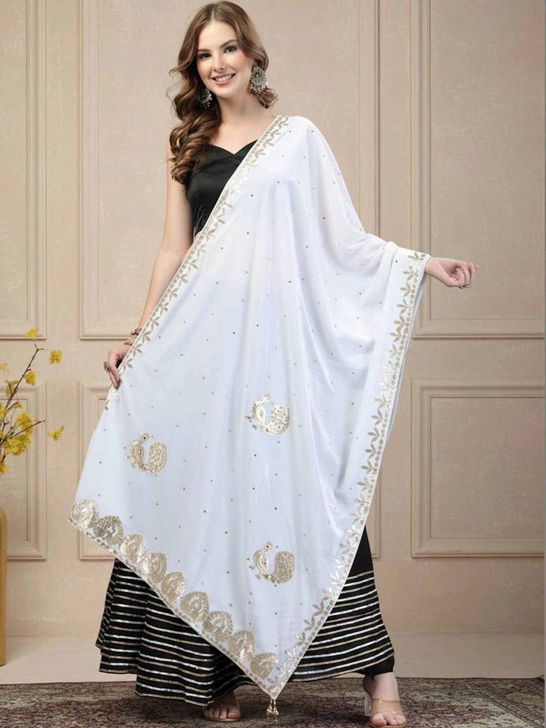 KALINI Ethnic Motifs Velvet Dupatta with Sequinned-picture-36