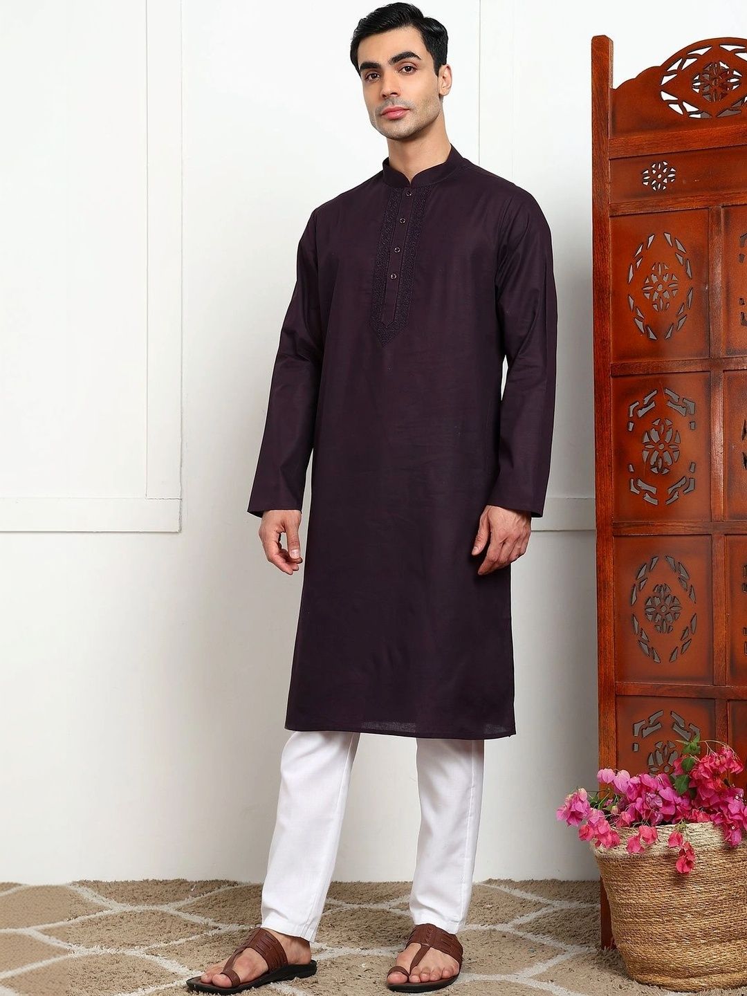 House of Pataudi Men Embroidered Thread Work Kurta-picture-51