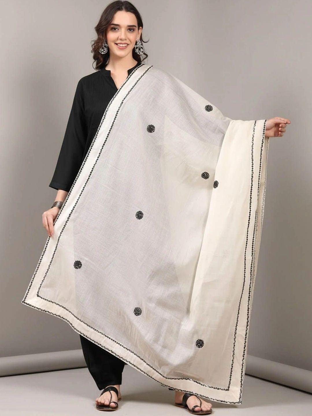 KALINI Dupatta with Sequinned-picture-36