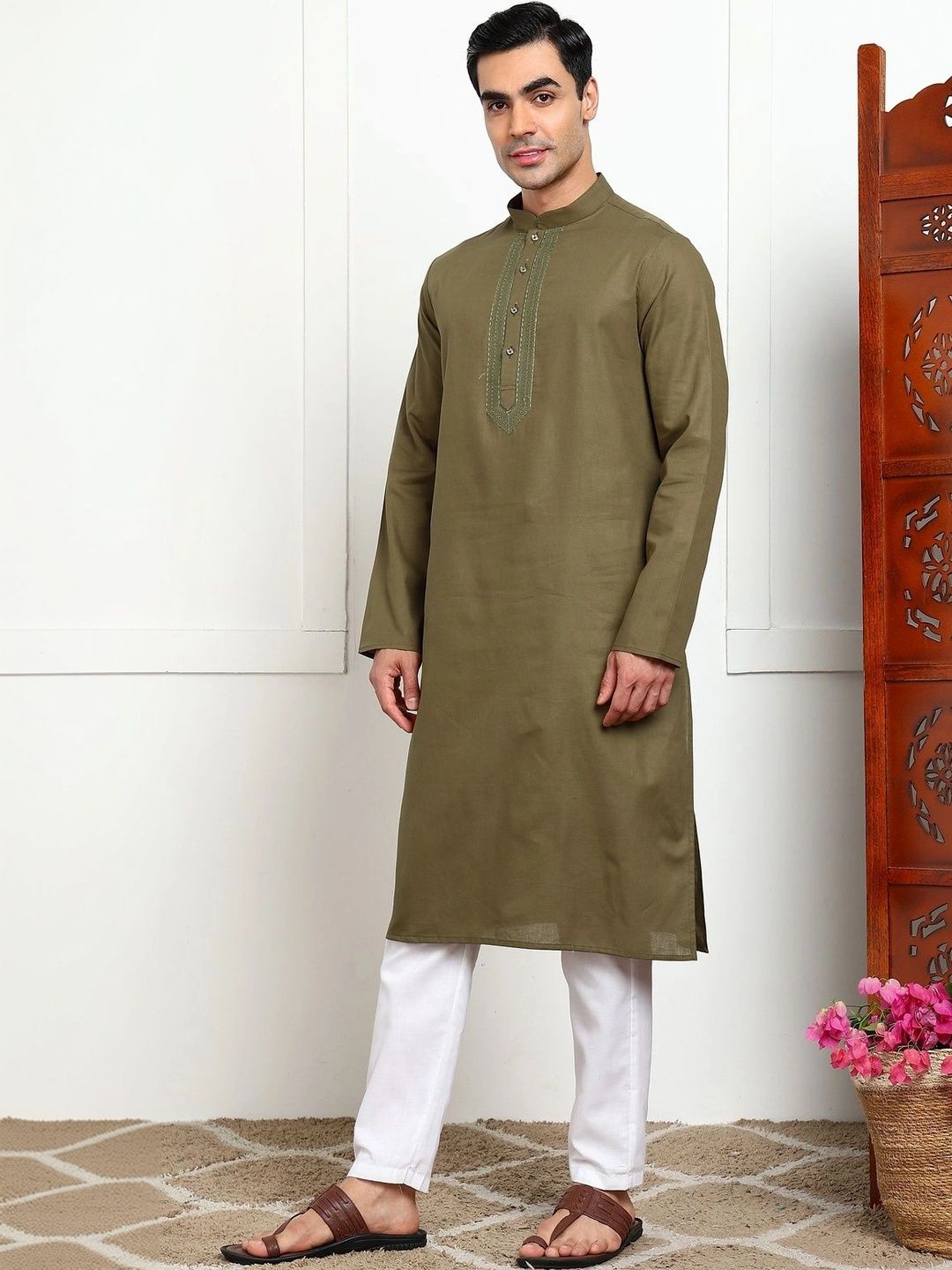 House of Pataudi Men Embroidered Thread Work Kurta-picture-55