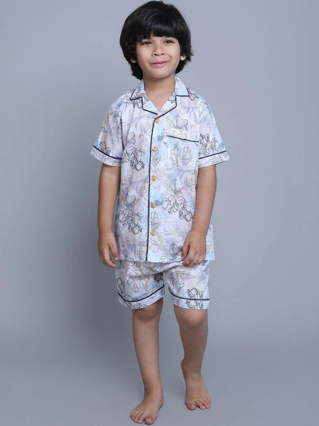 Little Clothings Girls Printed Night suit-picture-12