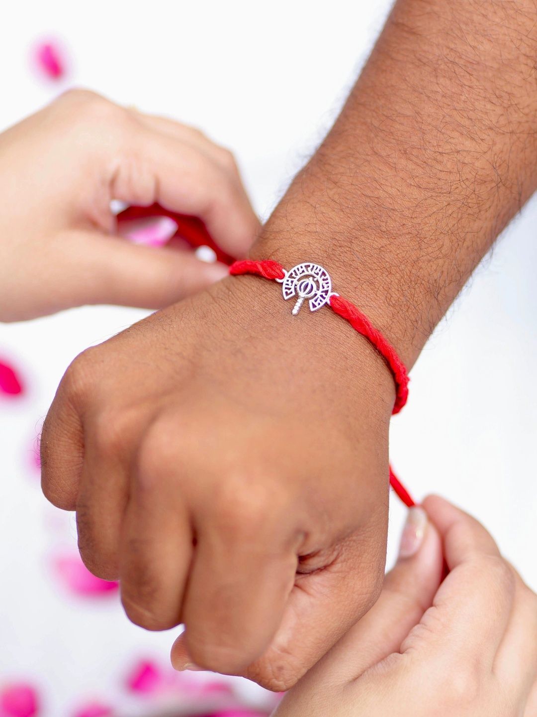 Kaashi Thread Rakhi-picture-10